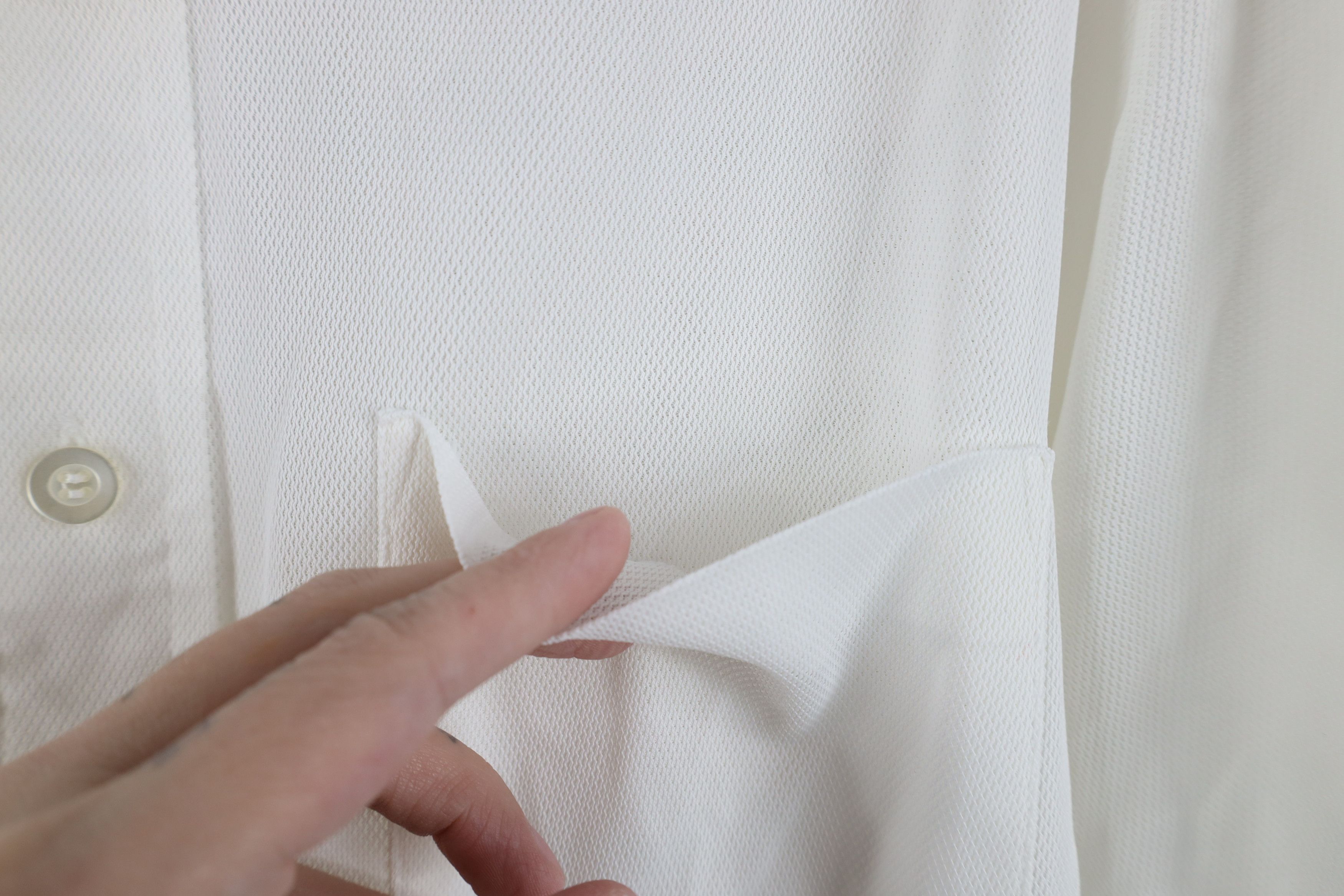 Vintage Vintage 70s Streetwear Knit Collared Button Shirt White Size US XL / EU 56 / 4 - 4 Thumbnail