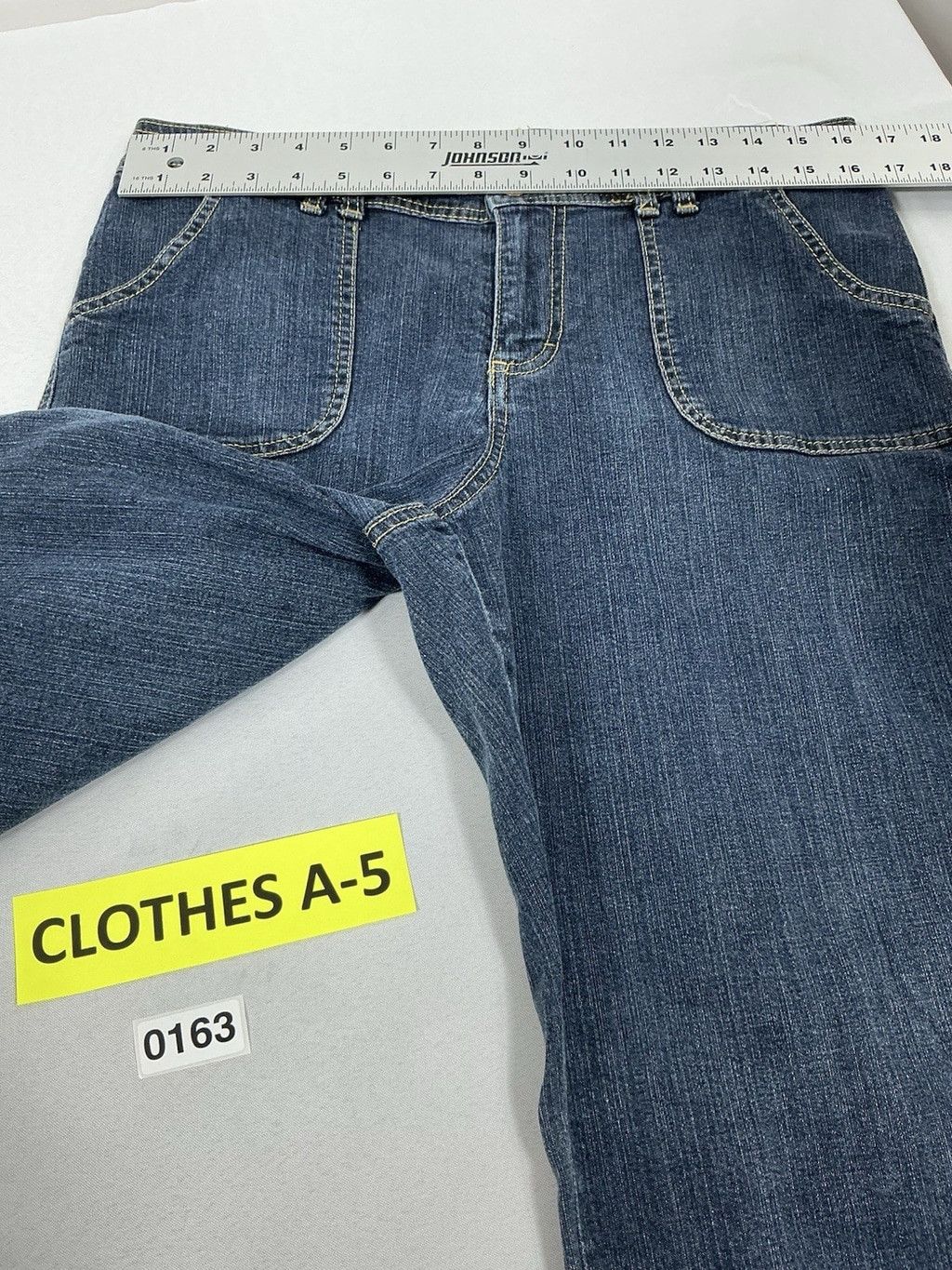 Gloria Vanderbilt Womans Excellent Gloria Vandirbilt Blue Jeans Size 12 P Size 33" - 6 Thumbnail