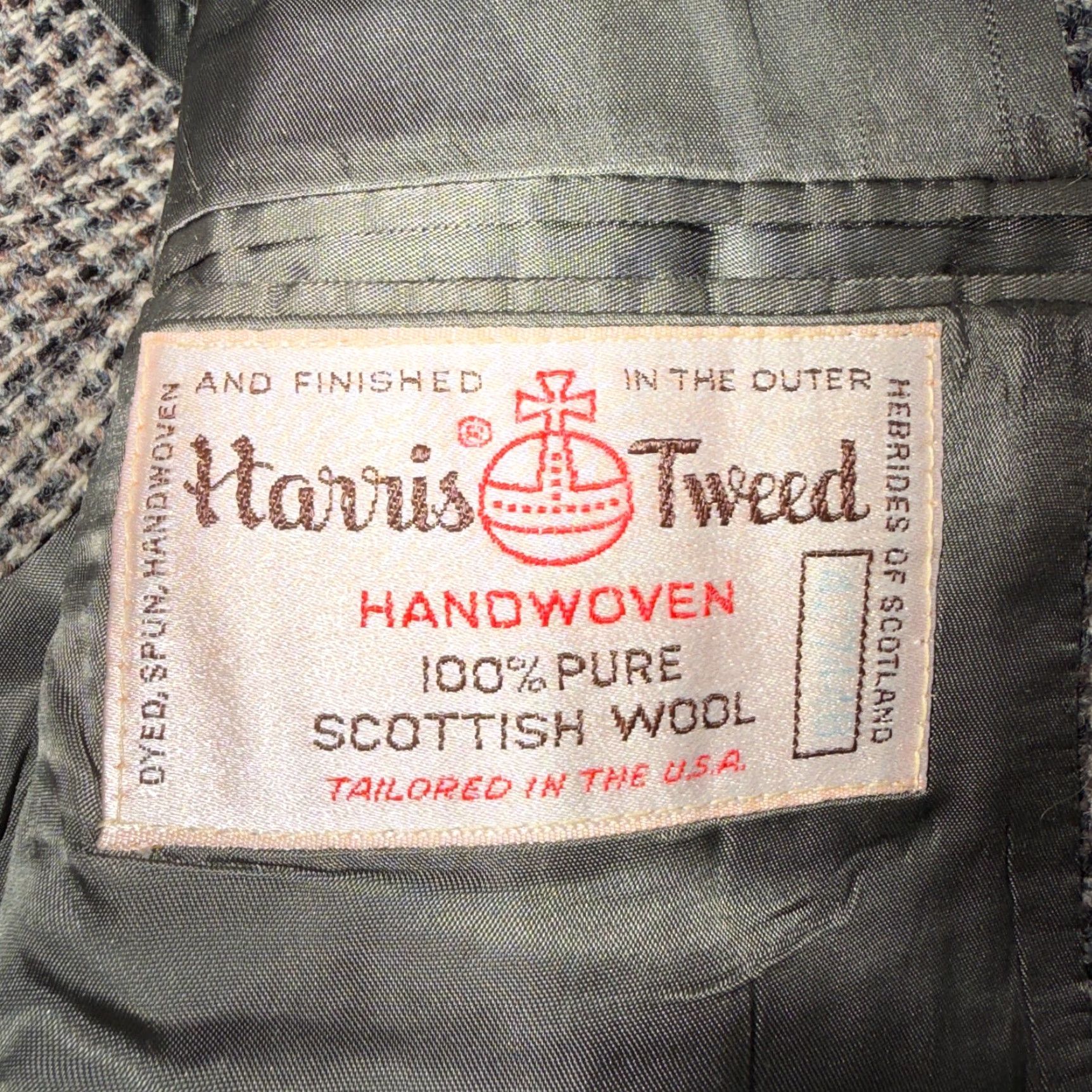 Harris Tweed VINTAGE Harris Tweed PBM Gray Herringbone Wool Blazer 42 Classic Single-Breasted 1970s Mens Size 42R - 5 Thumbnail