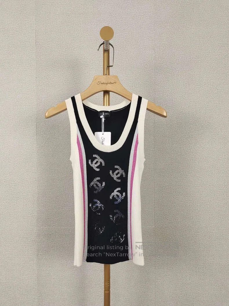 Chanel Chanel Sequin CC Knit Tank Top. Size US S / EU 44-46 / 1 - 1 Thumbnail