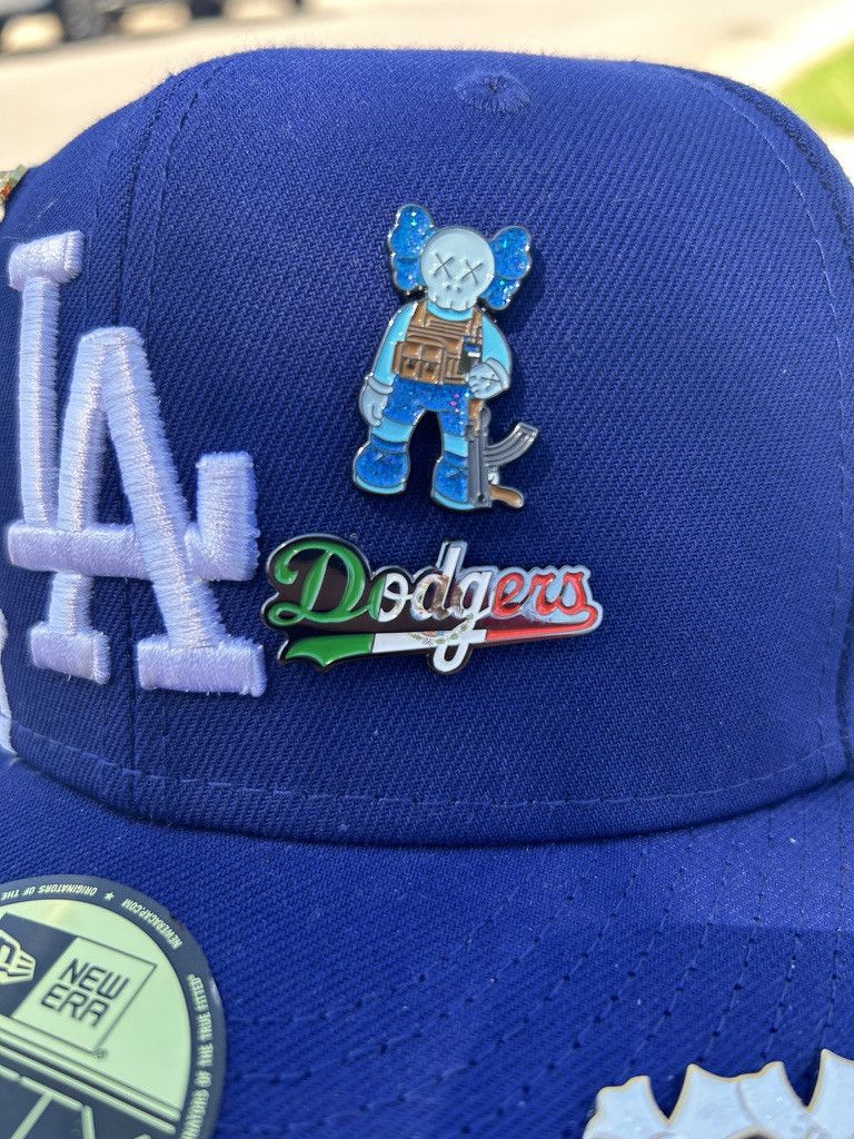 Vintage Dodgers Mexico LA Los Angeles Pin Hat Pin EXCLUSIVE LA Size ONE SIZE - 1 Thumbnail