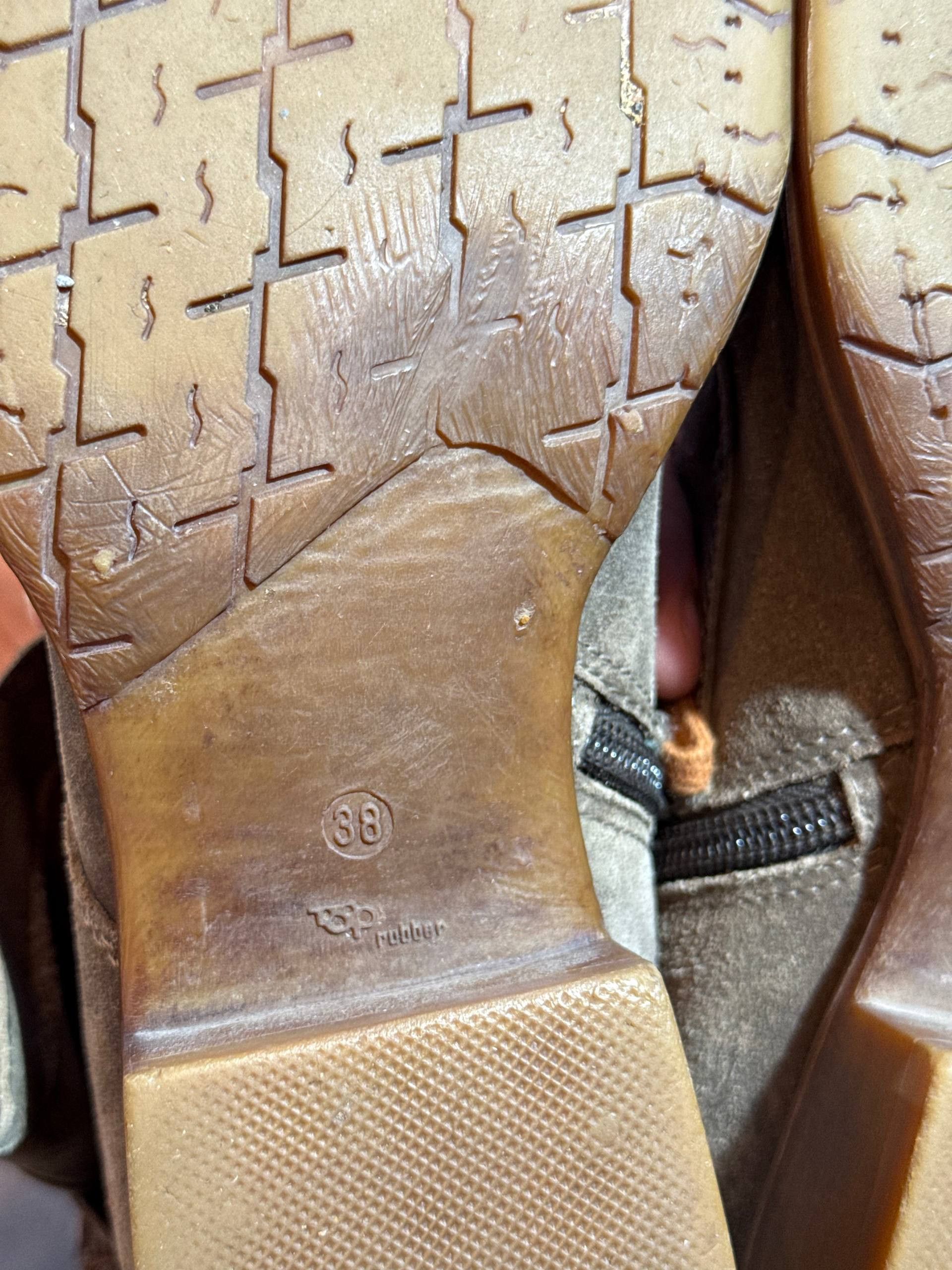 A.S.98 Vintage AvantGarde AS98 style leather ancle boots airstep Size US 8 / IT 38 - 8 Thumbnail