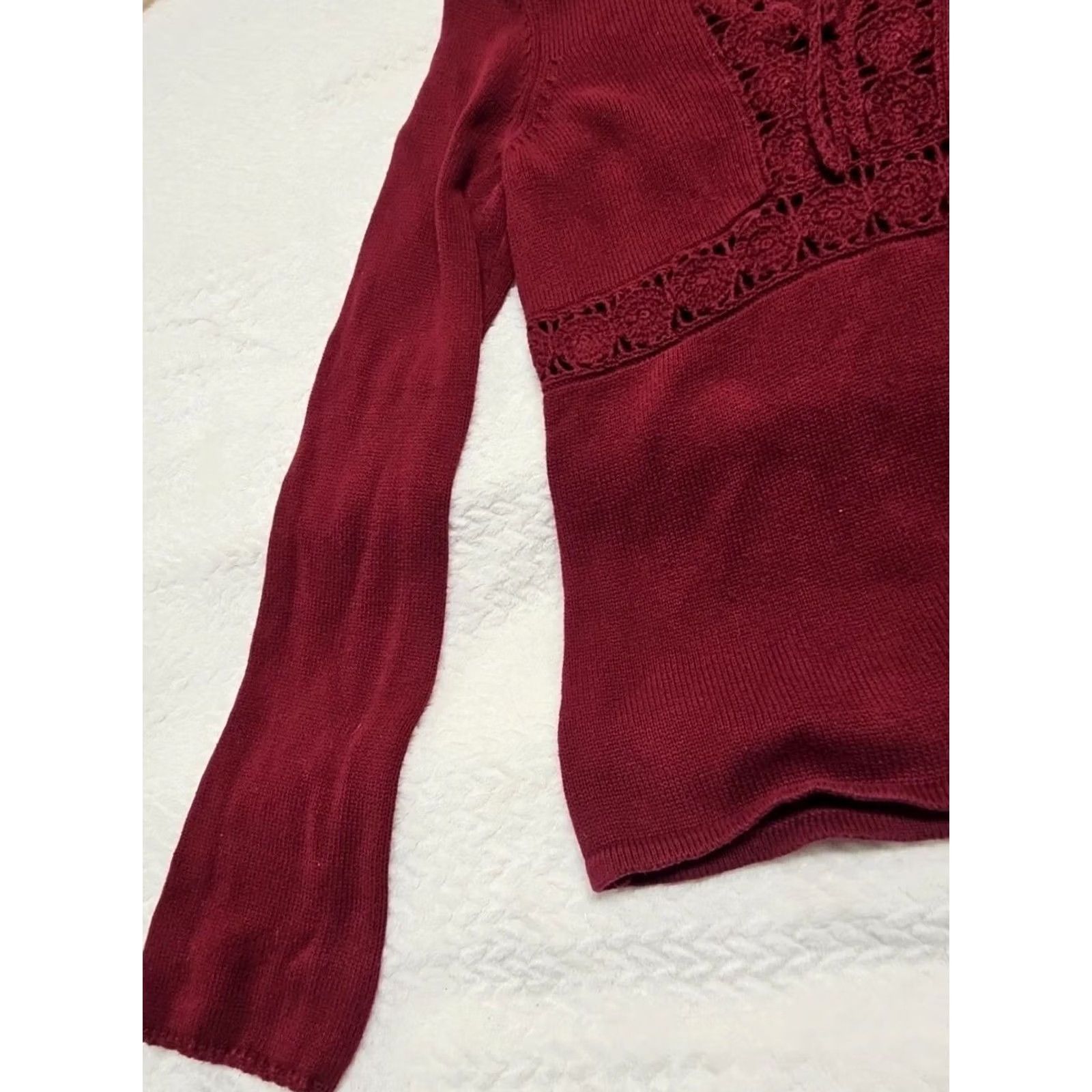 American Eagle Outfitters VINTAGE American Eagle Outfitters Bohemian Women’s Medium Red Crochet Lace Inset Blouse Size M / US 6-8 / IT 42-44 - 4 Thumbnail