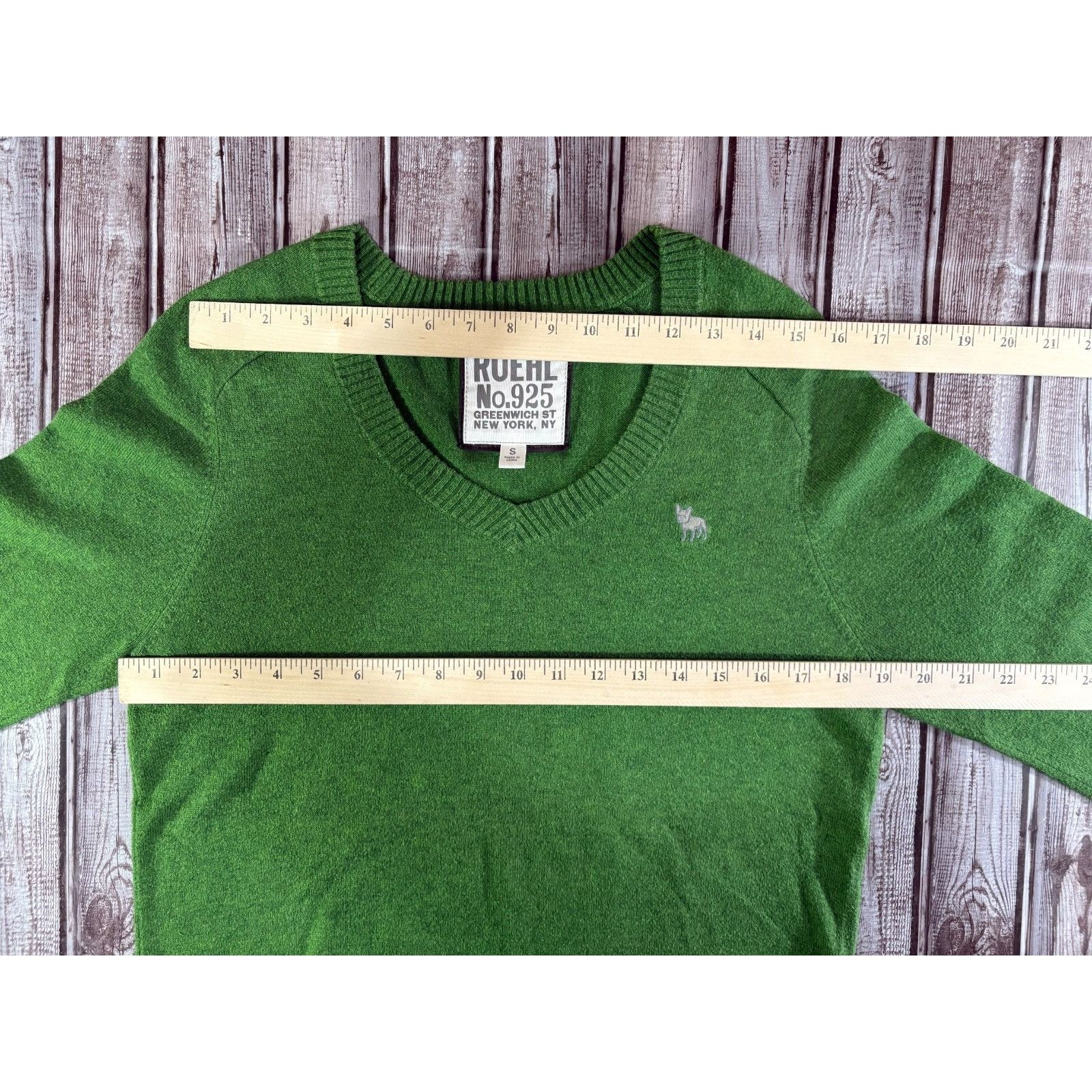 Ruehl No. 925 RUEHL No.925 Cotton Wool Blend Sweater Sz S green NWOT embro Size US S / EU 44-46 / 1 - 6 Thumbnail