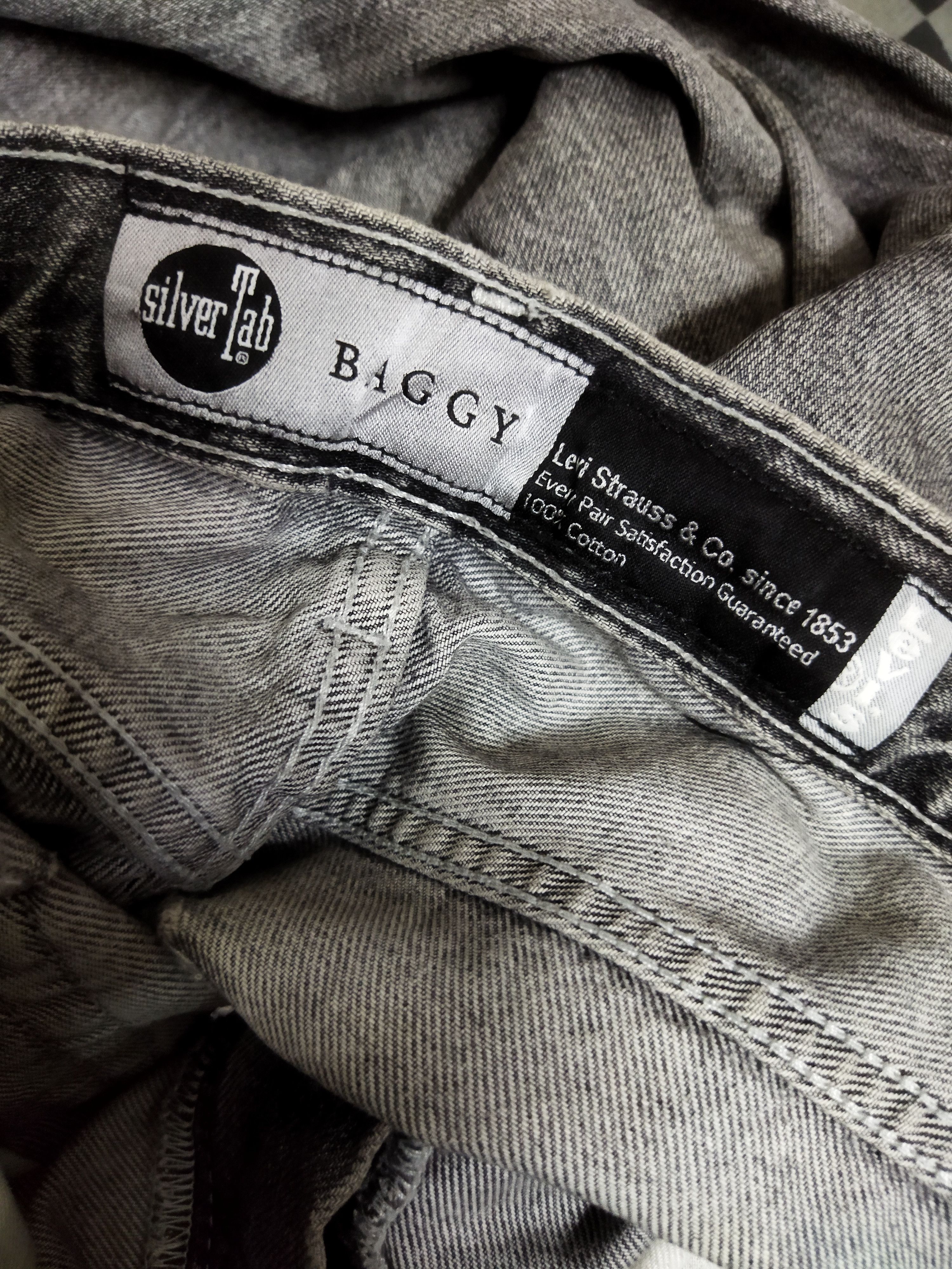 Levi's Vintage Levis Silvertab Baggy Jeans Size US 31 - 4 Thumbnail