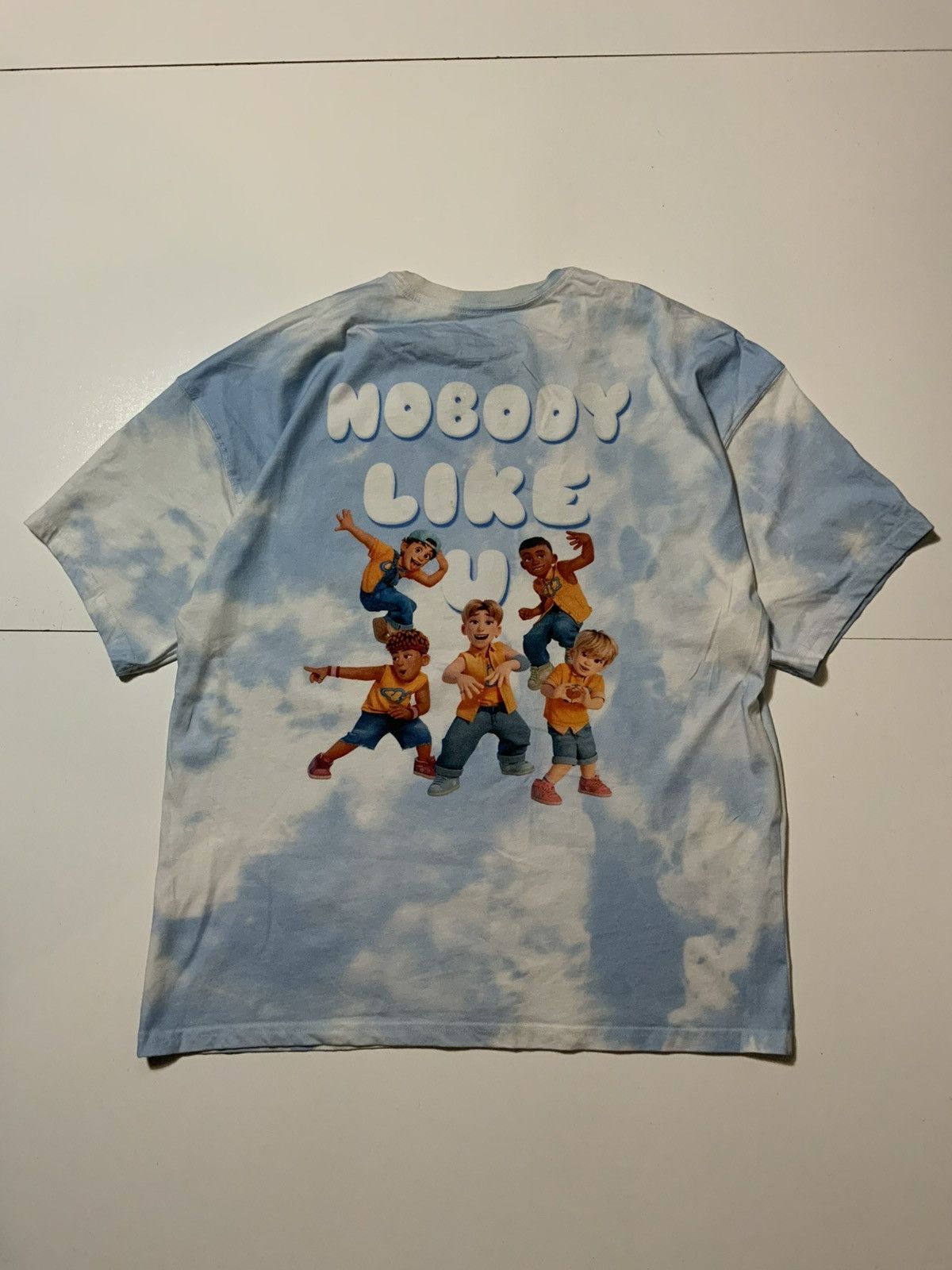 Disney Disney Parks Pixar Turning Red 4 Town Nobody Like U T-Shirt Size US L / EU 52-54 / 3 - 1 Thumbnail