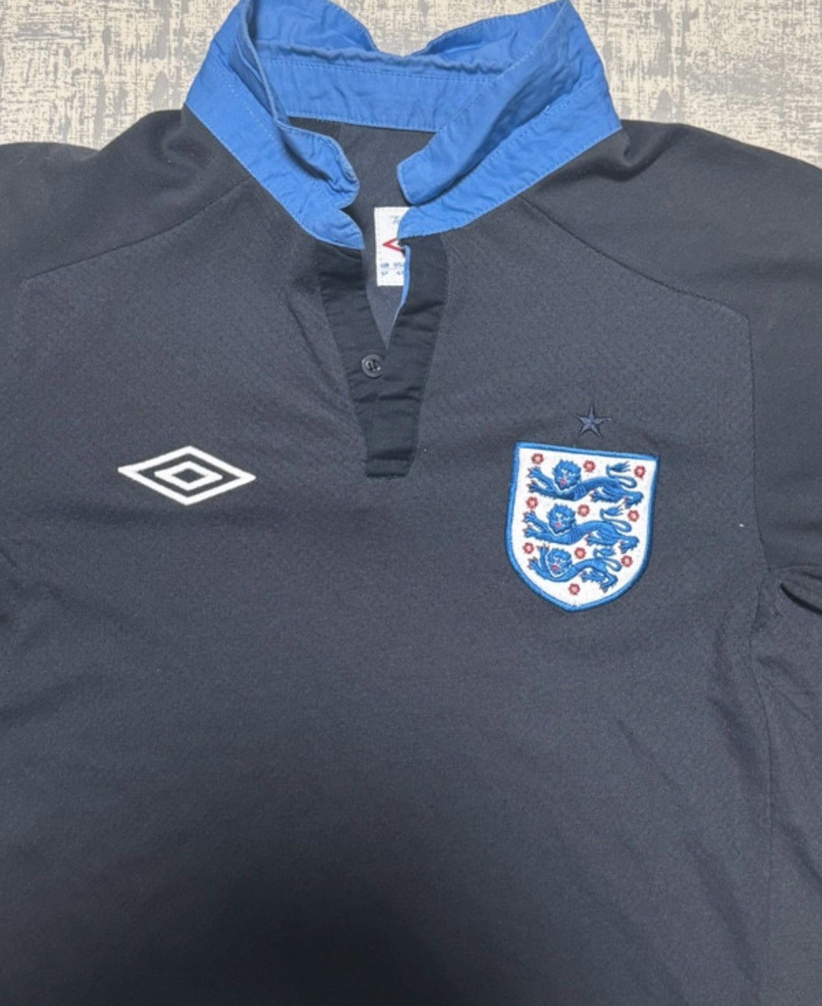 Vintage Soccer Jersey England Size US L / EU 52-54 / 3 - 2 Thumbnail