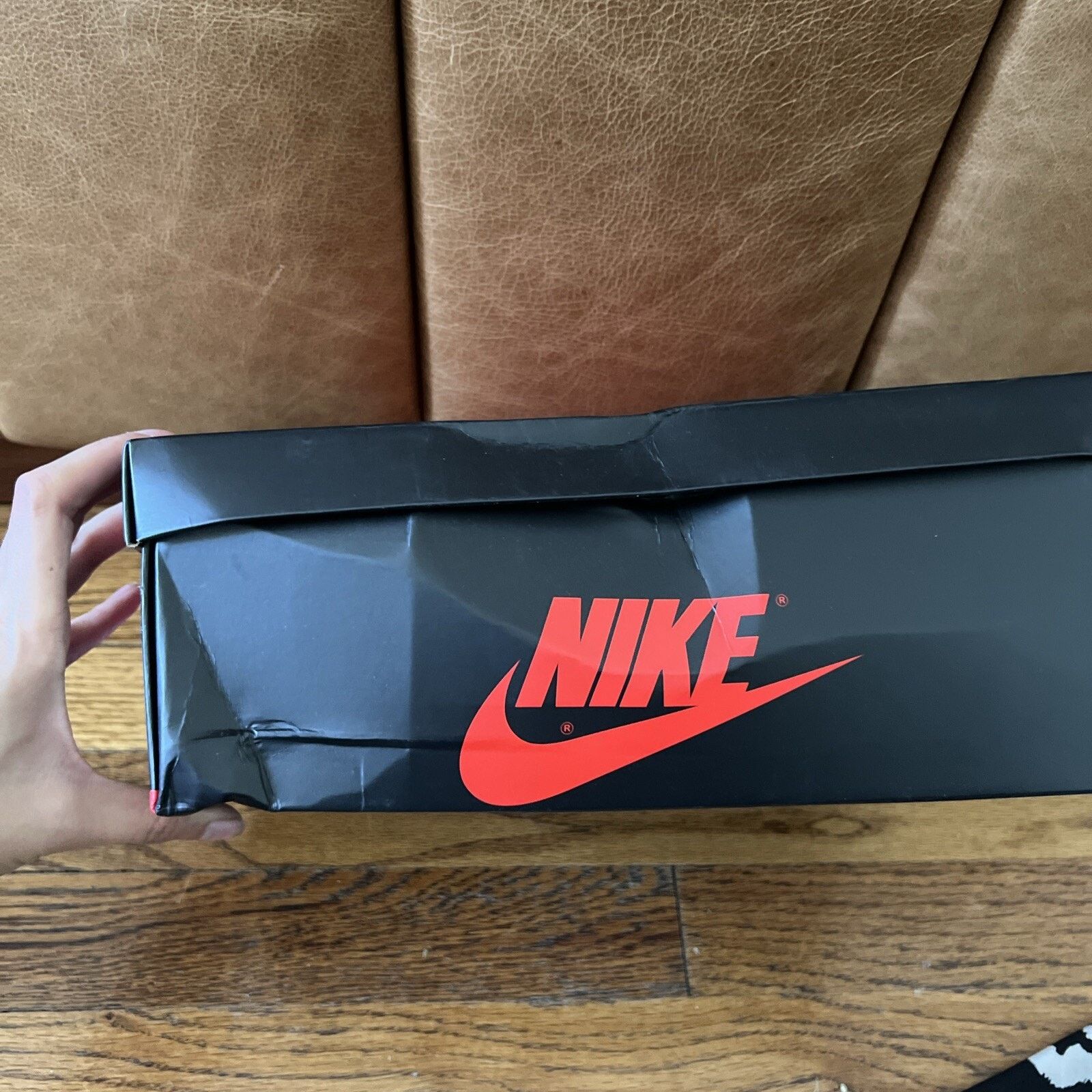 Nike Jordan 1 Retro High OG Size 6,5 GS Spider-Man Size US 6.5 / EU 39-40 - 13 Thumbnail