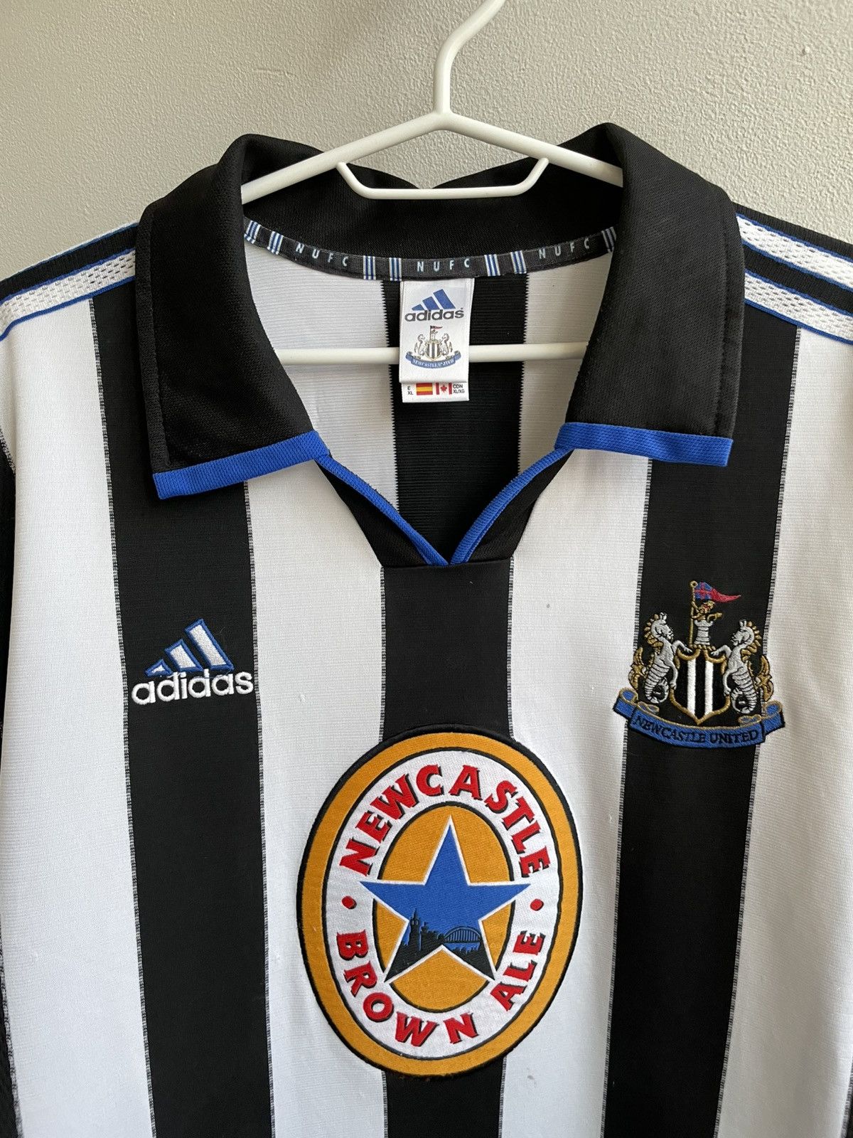 Adidas NEWCASTLE UNITED 1999 2000 HOME FOOTBAL SHIRT SOCCER JERSEY Size US XL / EU 56 / 4 - 7 Thumbnail