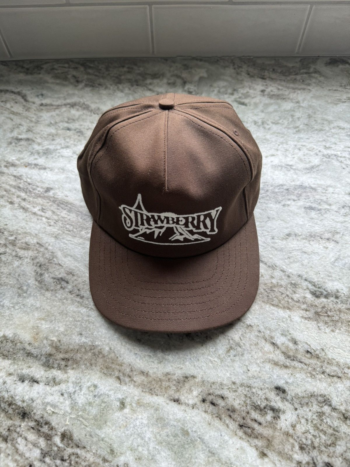 Kai Strawberry Mocha Snapback Size ONE SIZE - 2 Thumbnail
