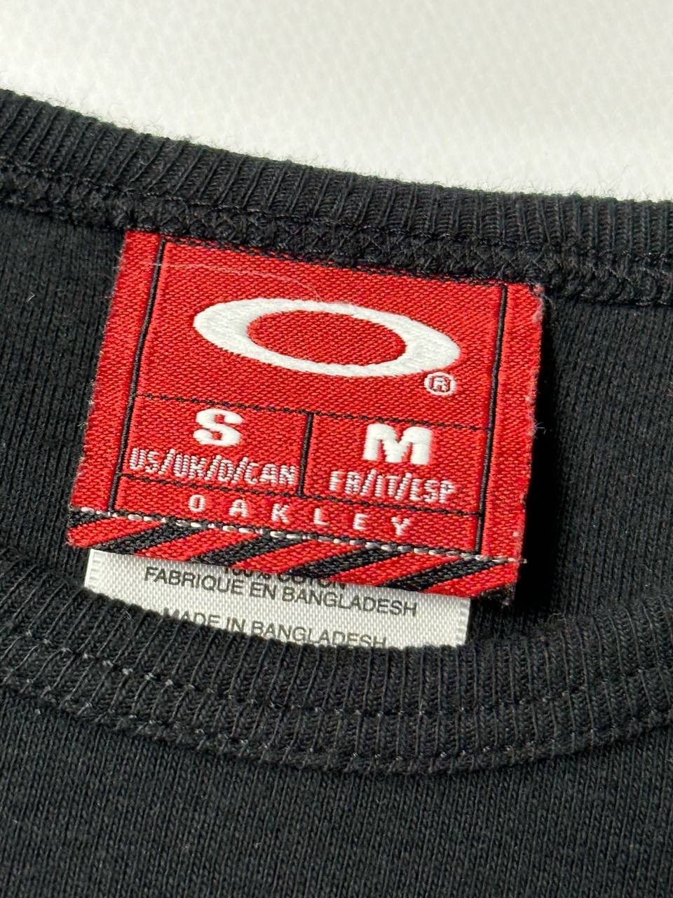 Oakley 🔥90s Vintage Oakley Crazy Logo 3D USA T Shirt Size S / US 4 / IT 40 - 9 Thumbnail