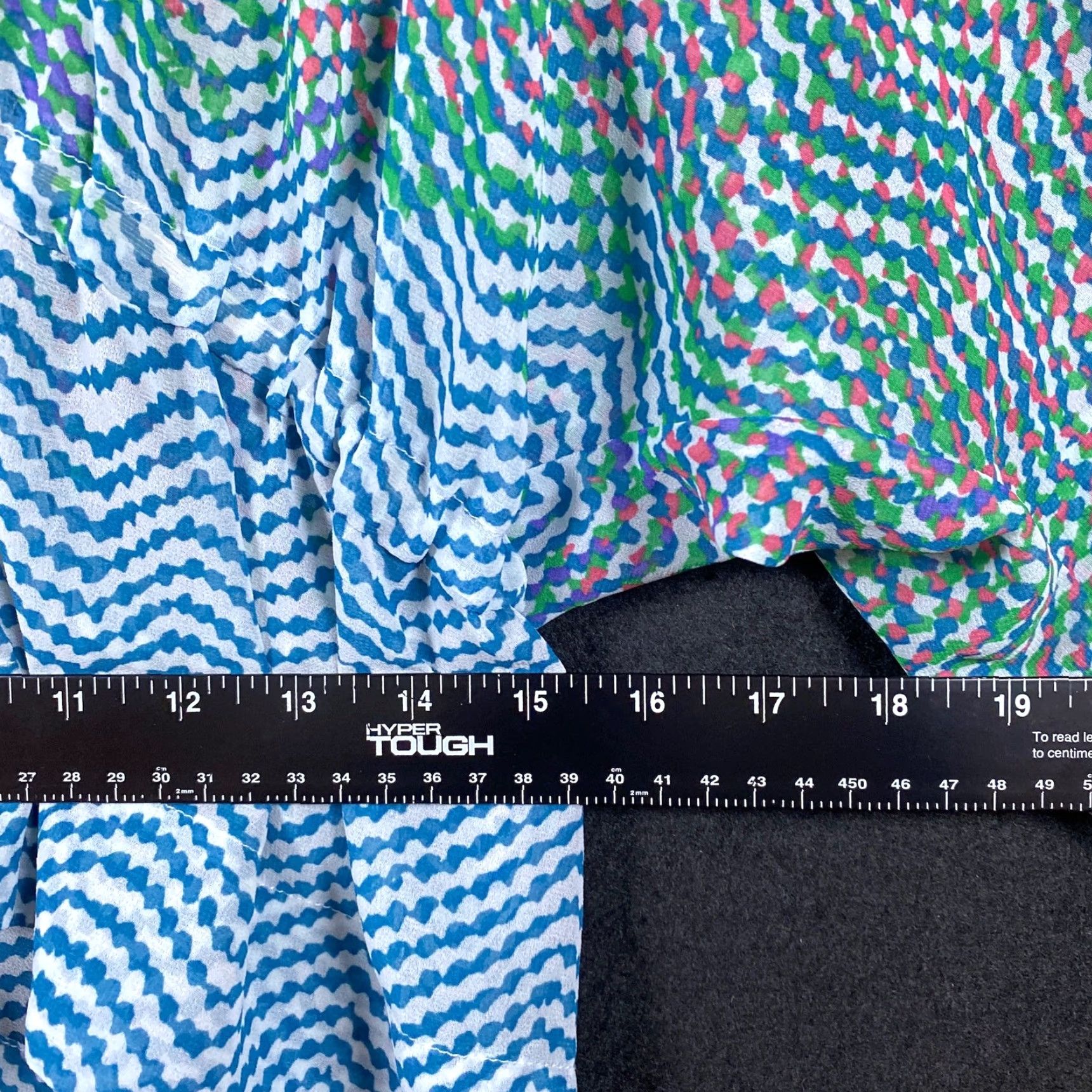 Vintage CAbi Blouse Multi Geometric Drop Waist Kimono Sheer V-Neck Stretch S Girl/Women’s? (recheck) Size S / US 4 / IT 40 - 7 Thumbnail