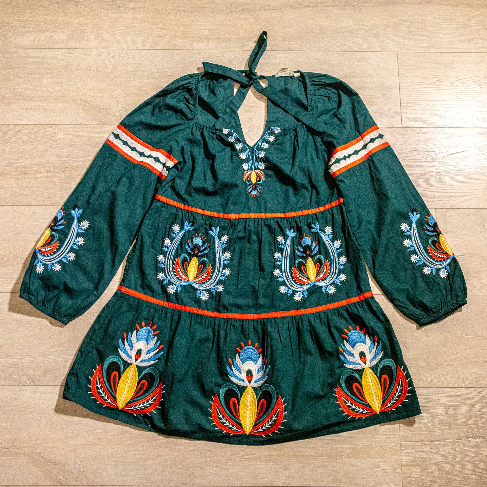 Anthropologie × Designer Anthropologie Let Me Be Embroidered Tunic Dress Green chic Size XS / US 0-2 / IT 36-38 - 1 Thumbnail