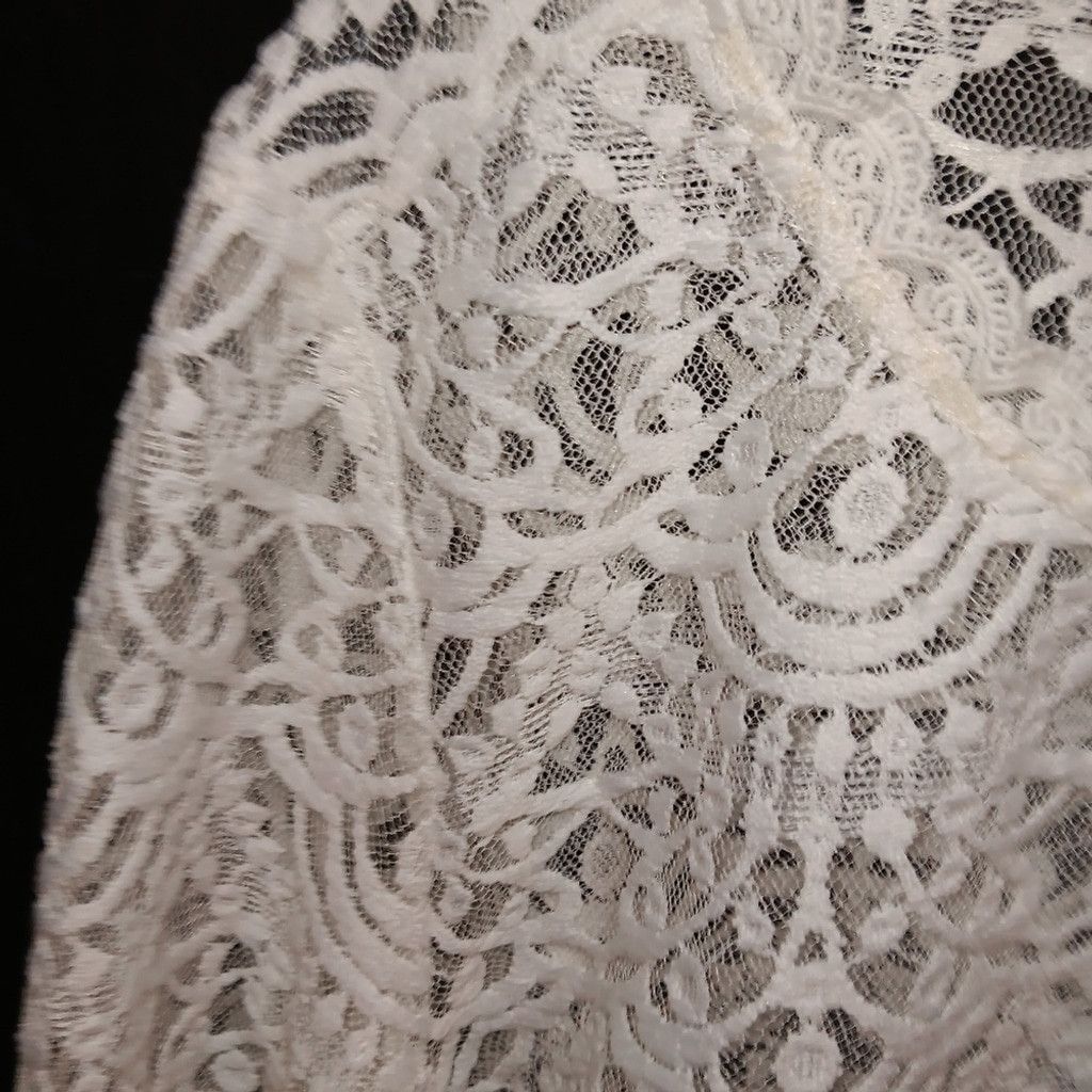 Other Altered State,womens off white Lace see thru top,S,nwot Size XS / US 0-2 / IT 36-38 - 2 Thumbnail