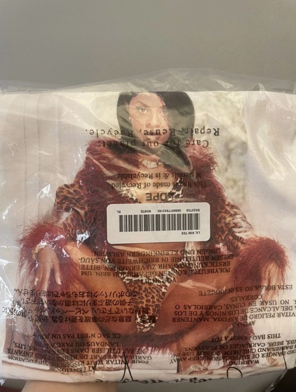 image of Supreme Lil Kim White T Shirt XL , Men's