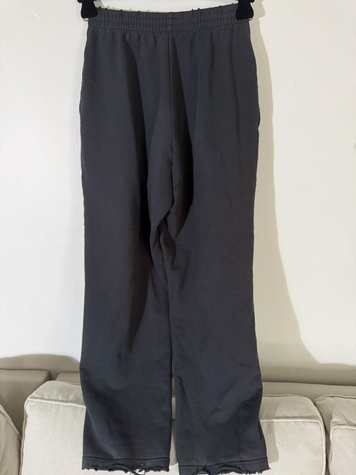 Balenciaga Distressed baggy Sweatpants Sz. S Size US 31 - 2 Thumbnail