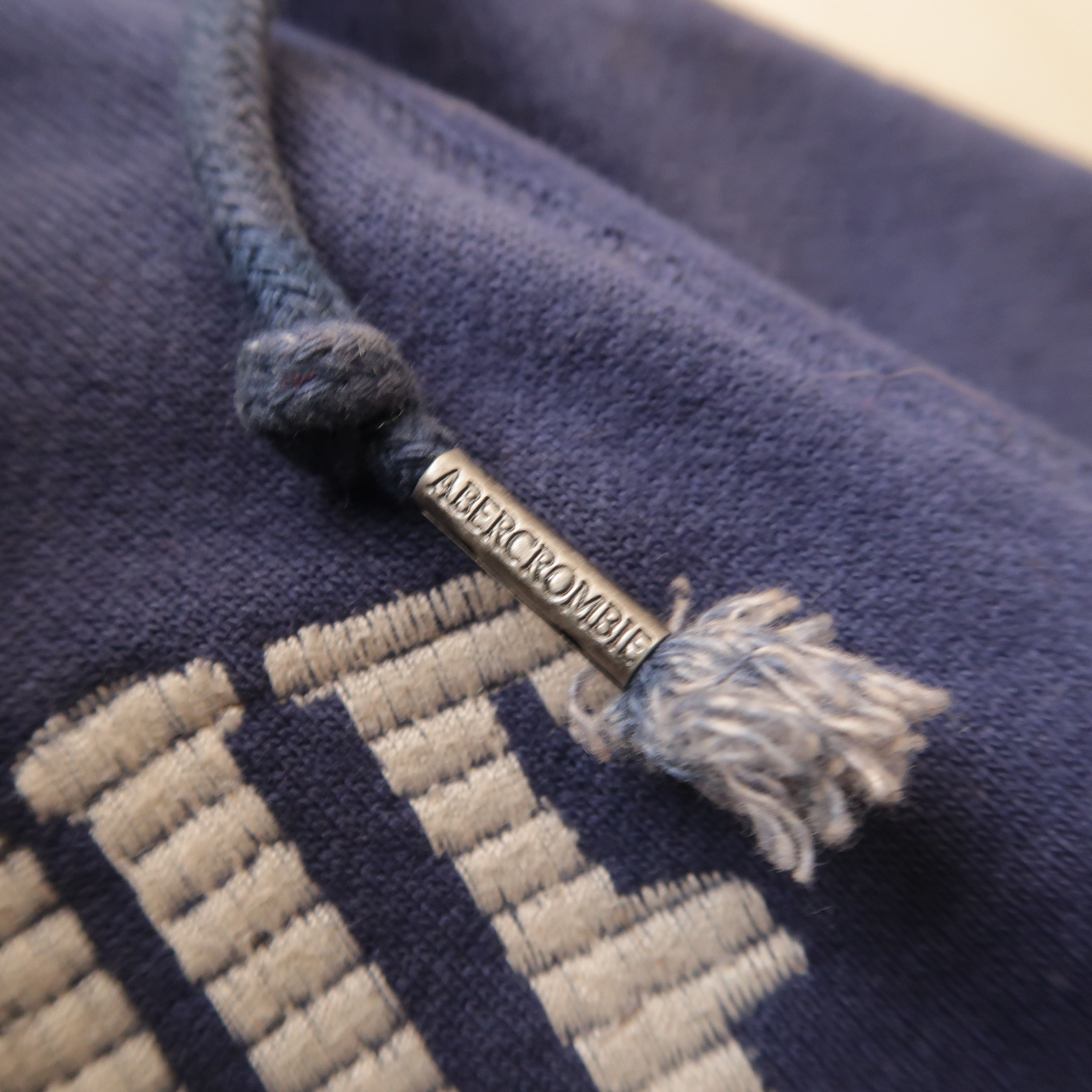 Abercrombie & Fitch Vintage Y2K Abercrombie & Fitch Zip Fur Hoodie Big Spell Out Size US M / EU 48-50 / 2 - 7 Thumbnail
