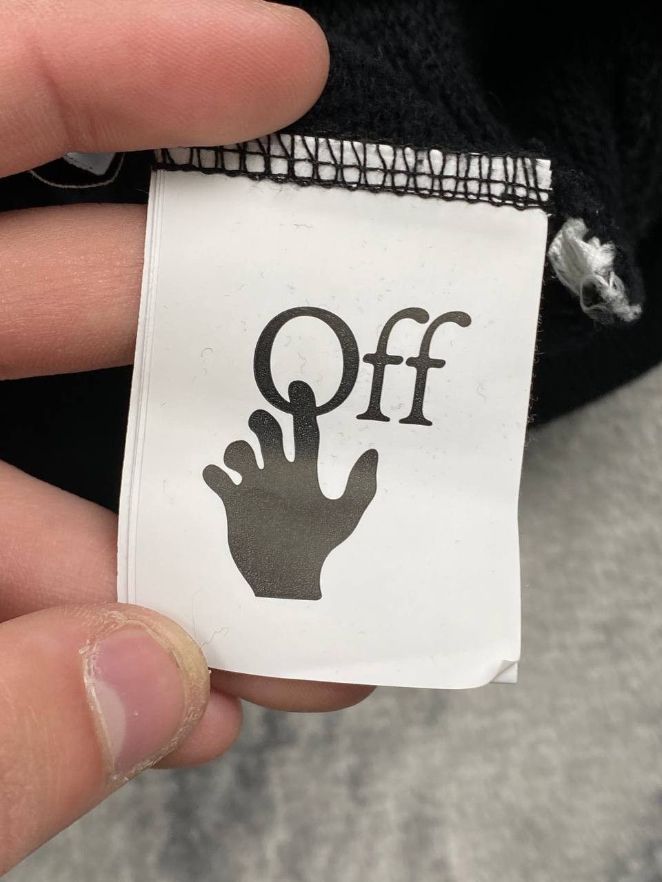 Off-White Off-White Caravaggio Diag Sleeve Hoodie Big Logo Men Size M Size US M / EU 48-50 / 2 - 6 Thumbnail