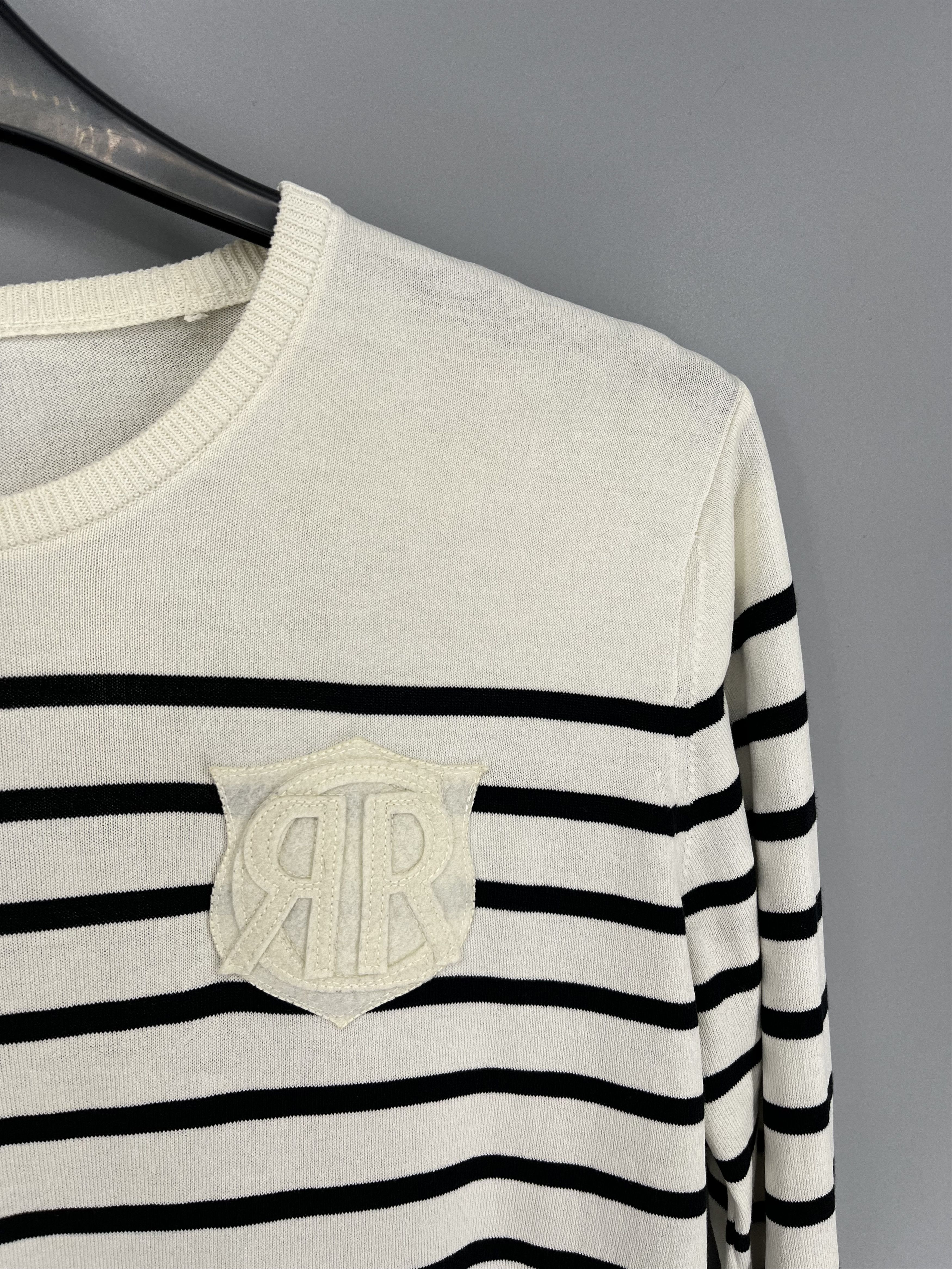 Cerruti 1881 Cerruti 1881 Sweater Vintage Very Rare Men’s luxury style Size US M / EU 48-50 / 2 - 6 Thumbnail