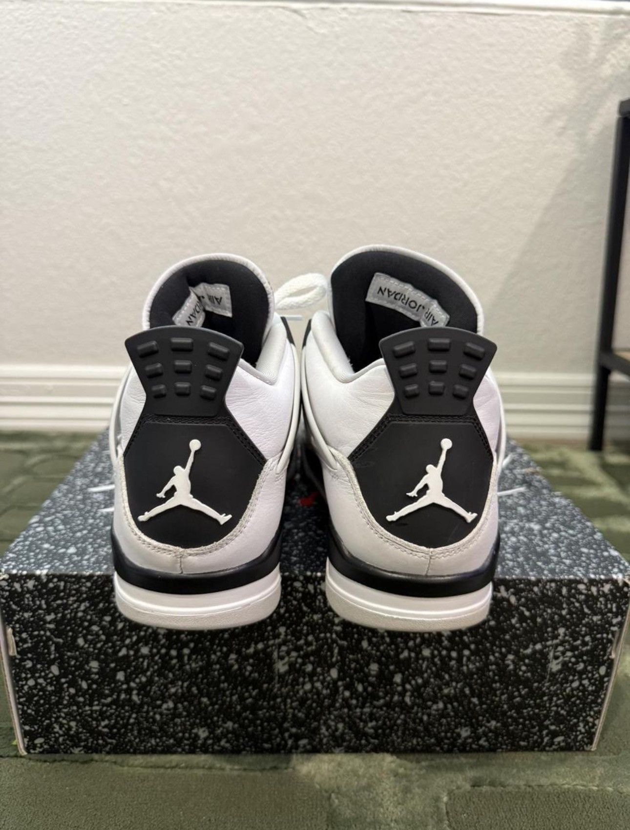 Jordan Brand Jordan 4 Military Black Size 9.5 Size US 9.5 / EU 42-43 - 6 Thumbnail