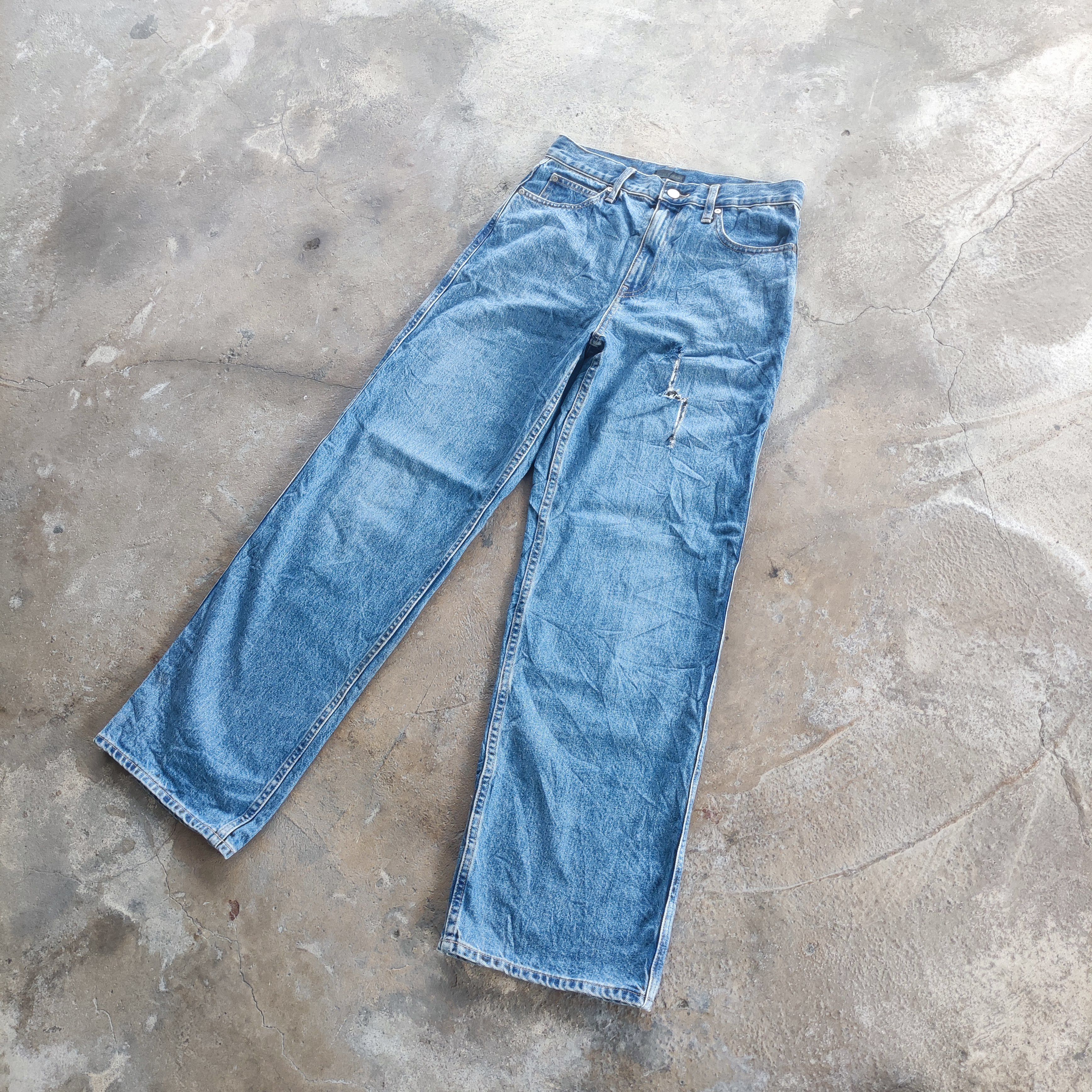 Japanese Brand Vintage Japanese Brand Baggy Jeans Ripped Faded Pants Size US 29 - 2 Thumbnail