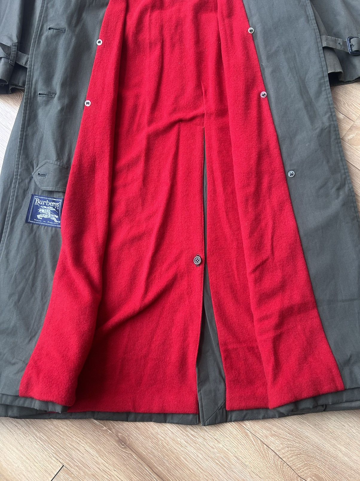 Burberry Vintage Burberry’s Double Breasted Belted Trench Coat Size L / US 10 / IT 46 - 10 Thumbnail