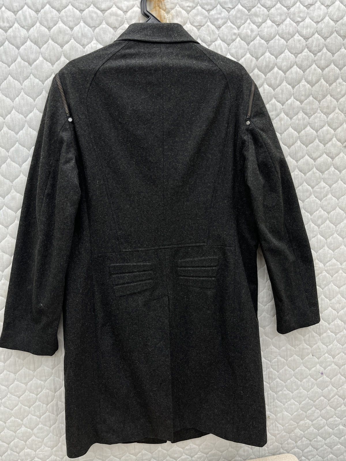 Neil Barrett 🔥🔥🔥STEALS 96 HOURS NEIL BARRETT FOR PUMA COAT Size L / US 10 / IT 46 - 6 Thumbnail