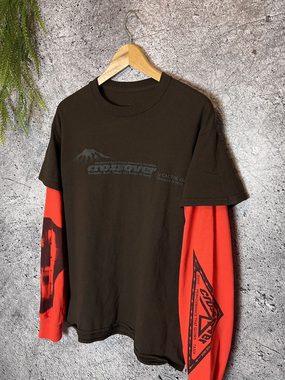 Travis Scott Travis Scott Cactus Jack Crossover Long Sleeve T-Shirt M Size US M / EU 48-50 / 2 - 2 Thumbnail
