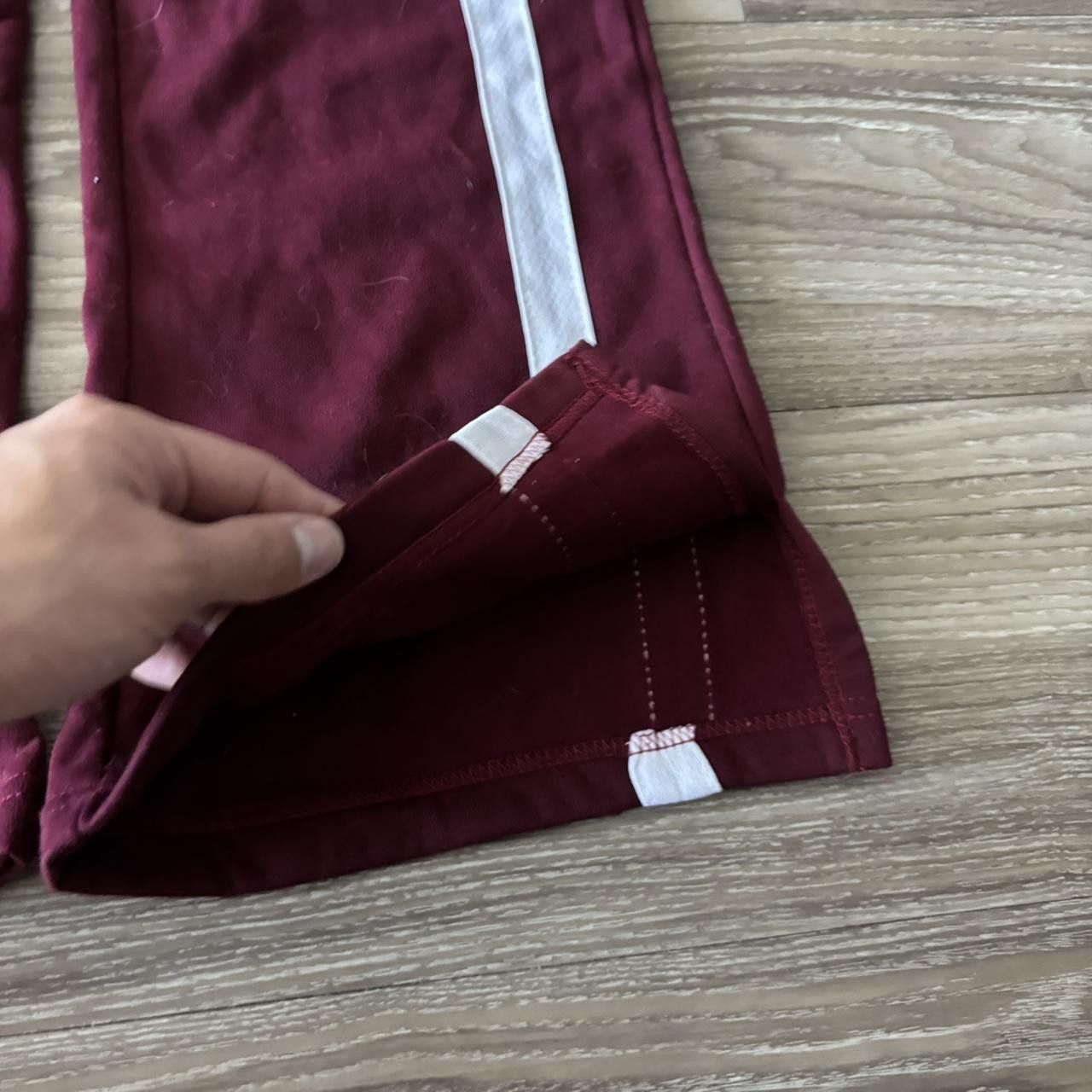 Vintage Crazy Vintage Y2K/2000s Cute Burgundy Striped Sweatpants! Size S Size 26" / US 2 / IT 38 - 4 Thumbnail