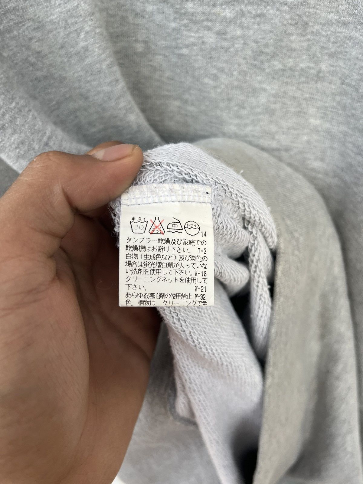 Tsumori Chisato Tsumori Chisato Side Zipp Pull Over Sweater Size US M / EU 48-50 / 2 - 7 Thumbnail