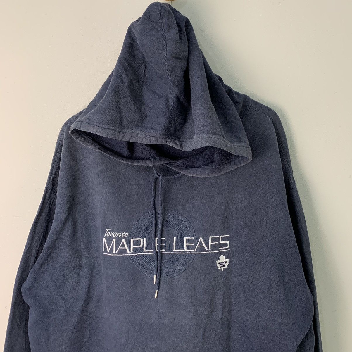 Vintage Toronto Maple Leafs Hoodies Bulletin Made In Canada Size US XL / EU 56 / 4 - 4 Thumbnail