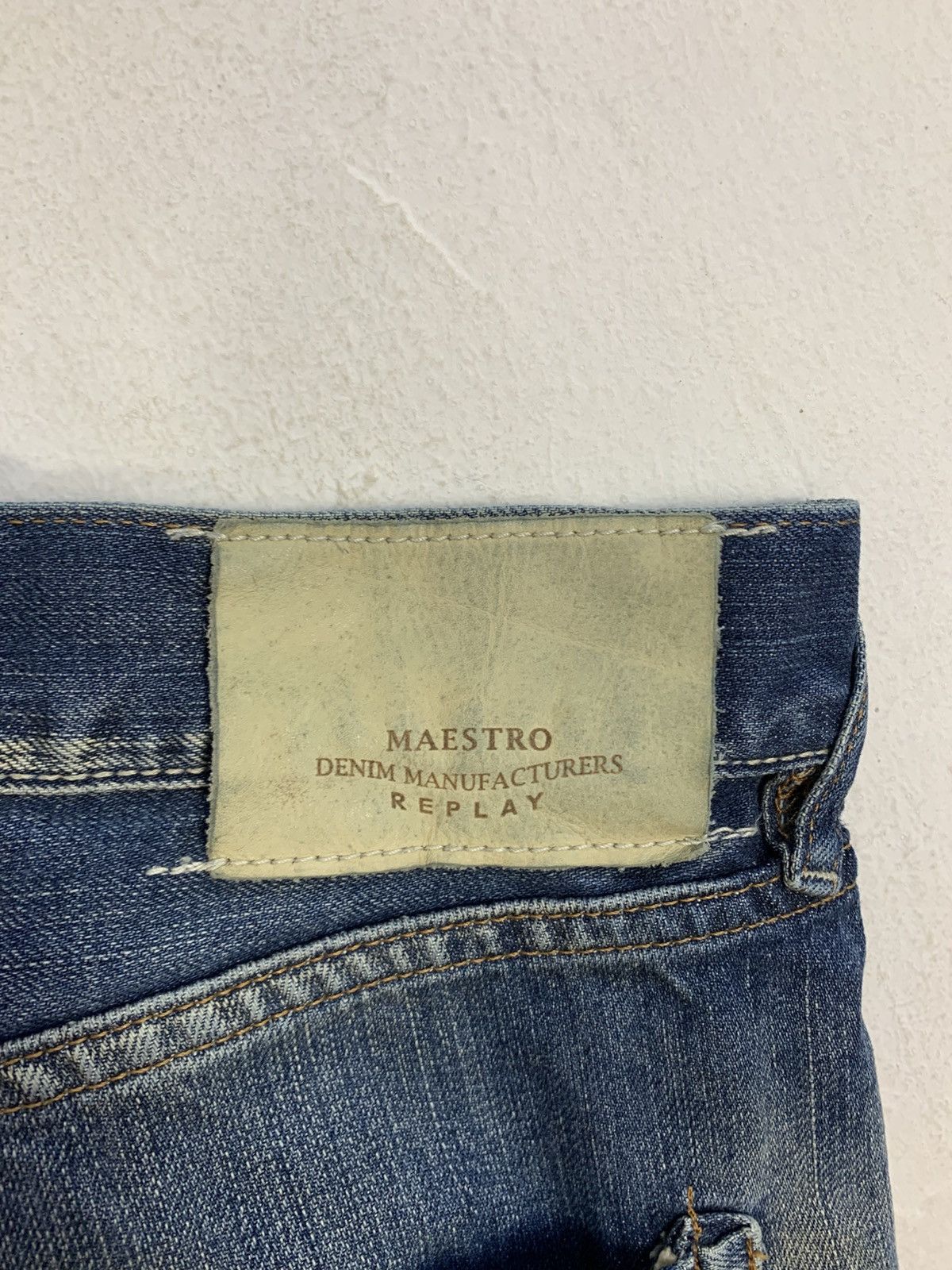Replay Replay Maestro Indigo Beauty Faded Straight Cut Buttonfly Size US 34 / EU 50 - 8 Thumbnail