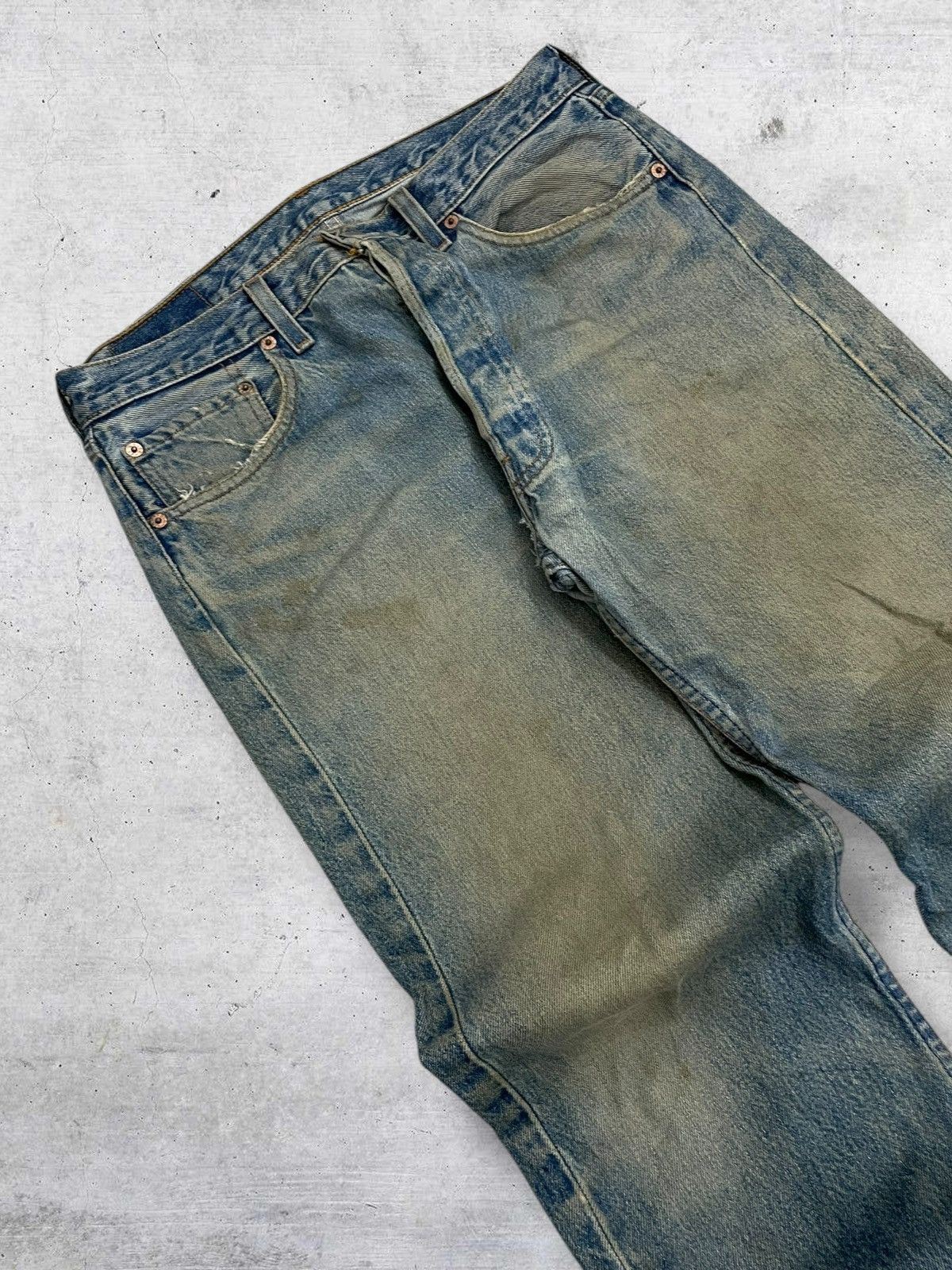 Levi's Vintage Clothing VINTAGE 501 LEVIS USA DESIGNER 90S RARE OLD MUDWASH DENIM Size US 30 / EU 46 - 7 Thumbnail
