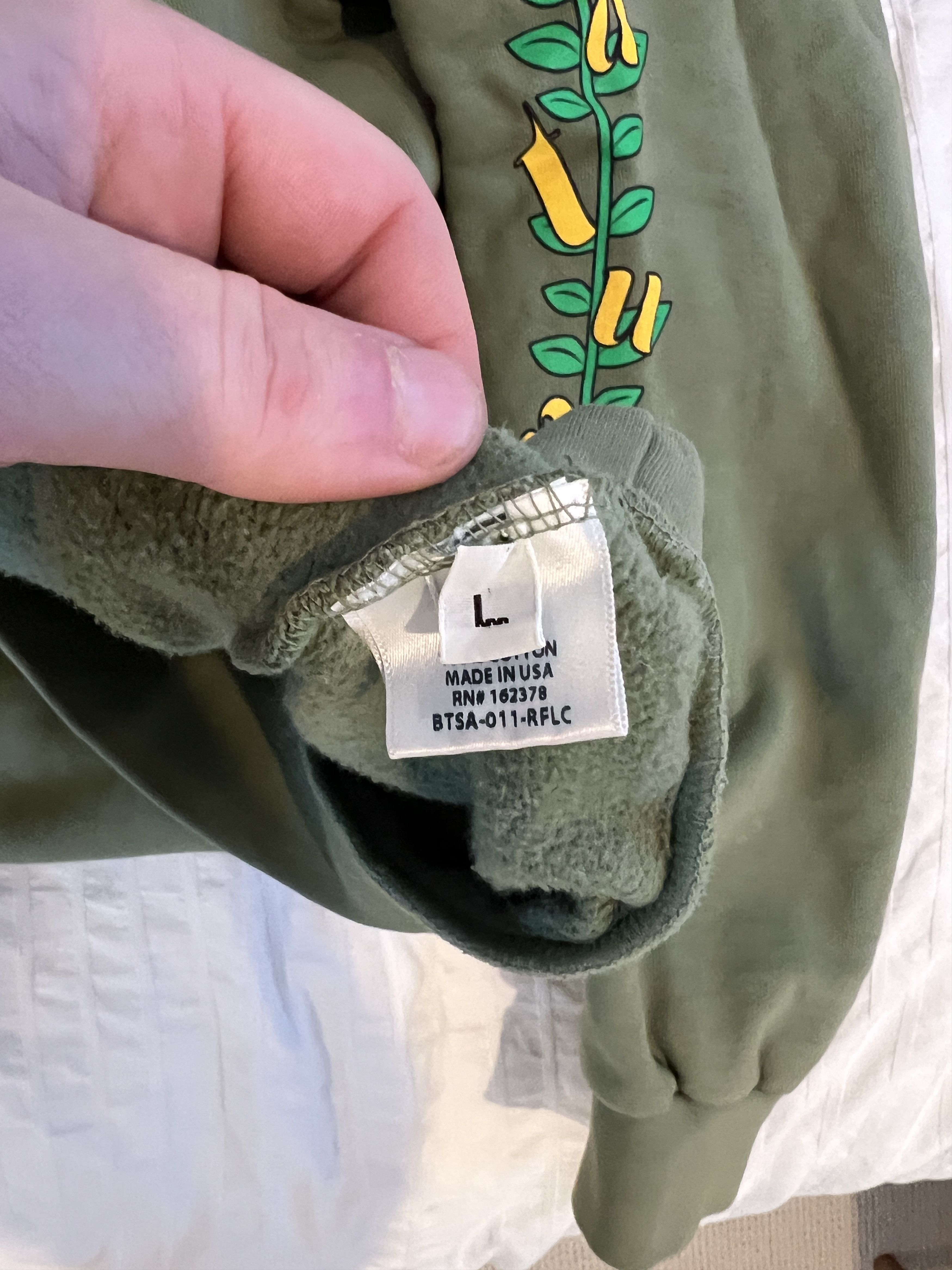 Feature FEATURE x CARRIE LYNN'S PLANTS PLANTSHIP HOODIE Size US L / EU 52-54 / 3 - 7 Thumbnail