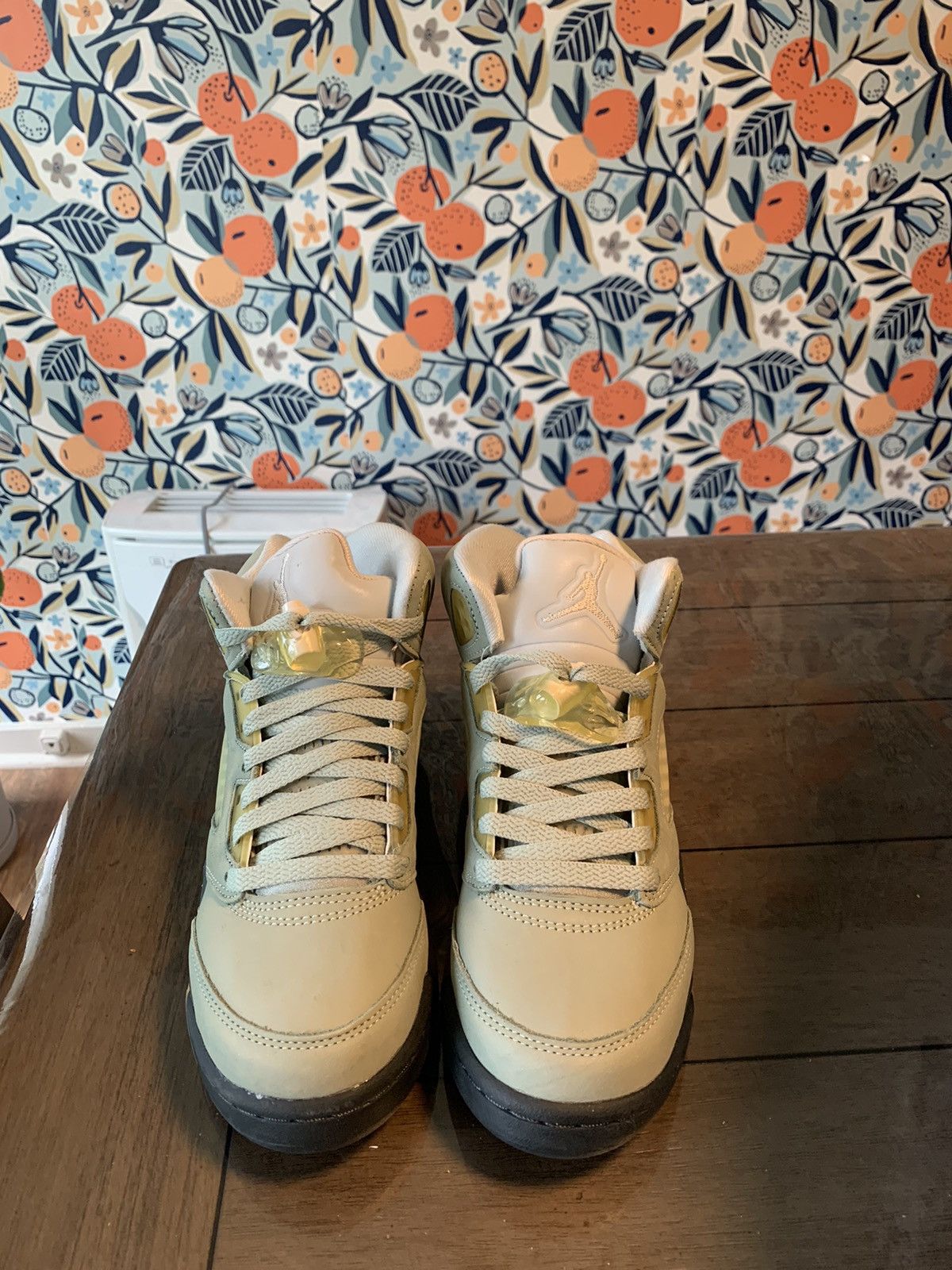 Jordan 5 retro “Jades Horizon”