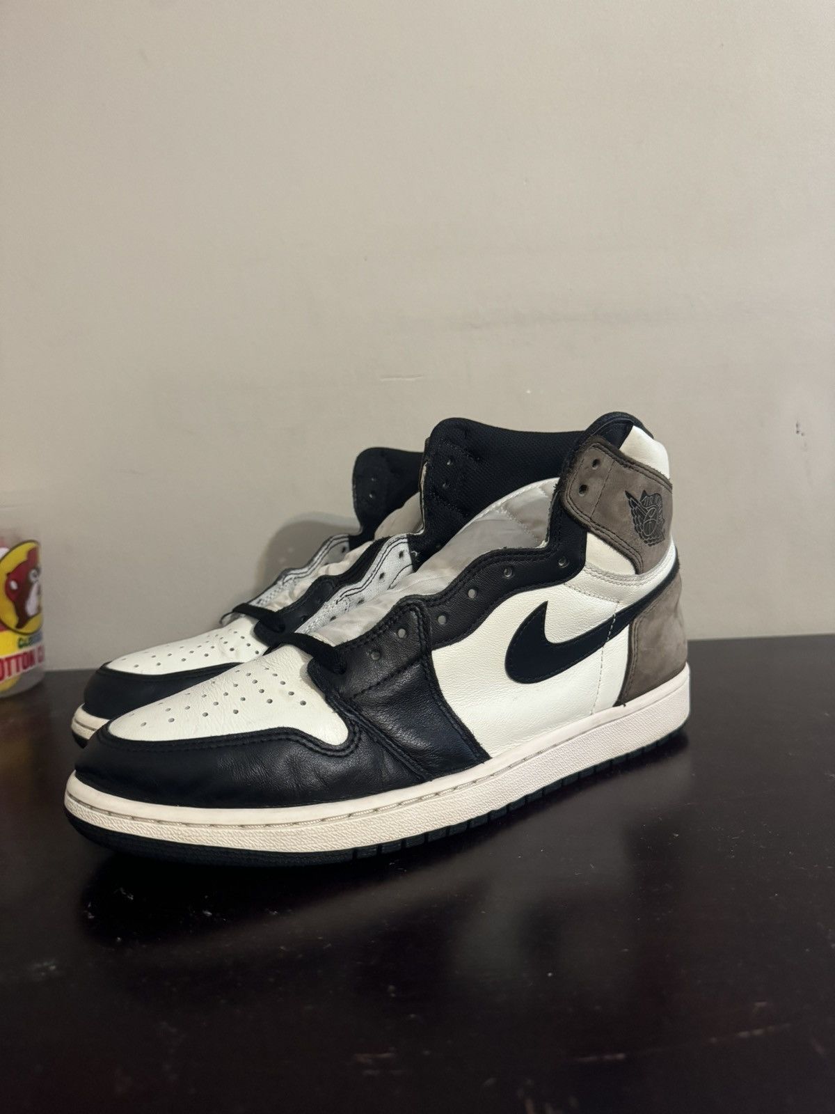 Nike × Vintage Jordan One Mocha Size 12 Size US 12 / EU 45 - 4 Thumbnail