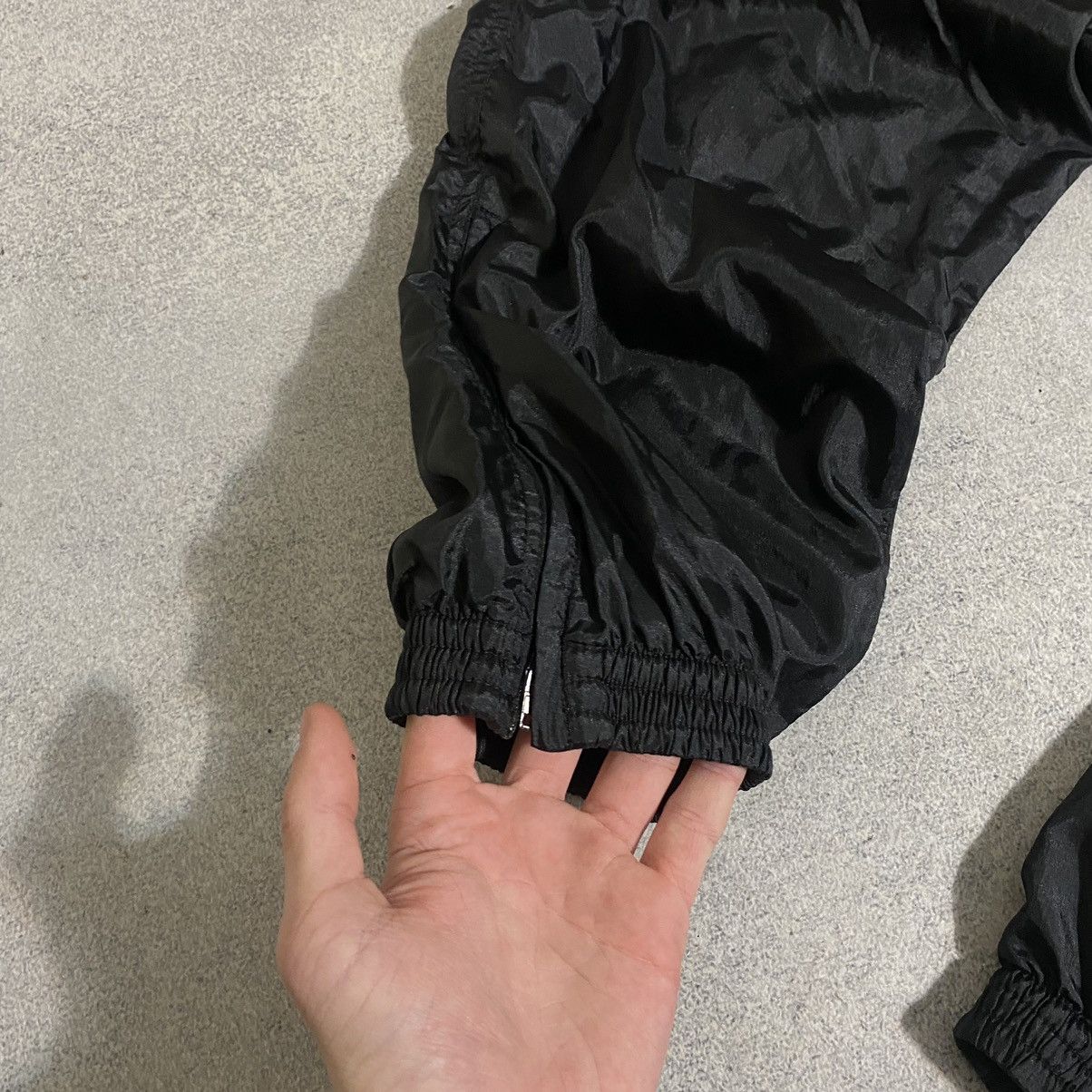 Nike Vintage Nike Track Pants Size US 34 / EU 50 - 4 Thumbnail
