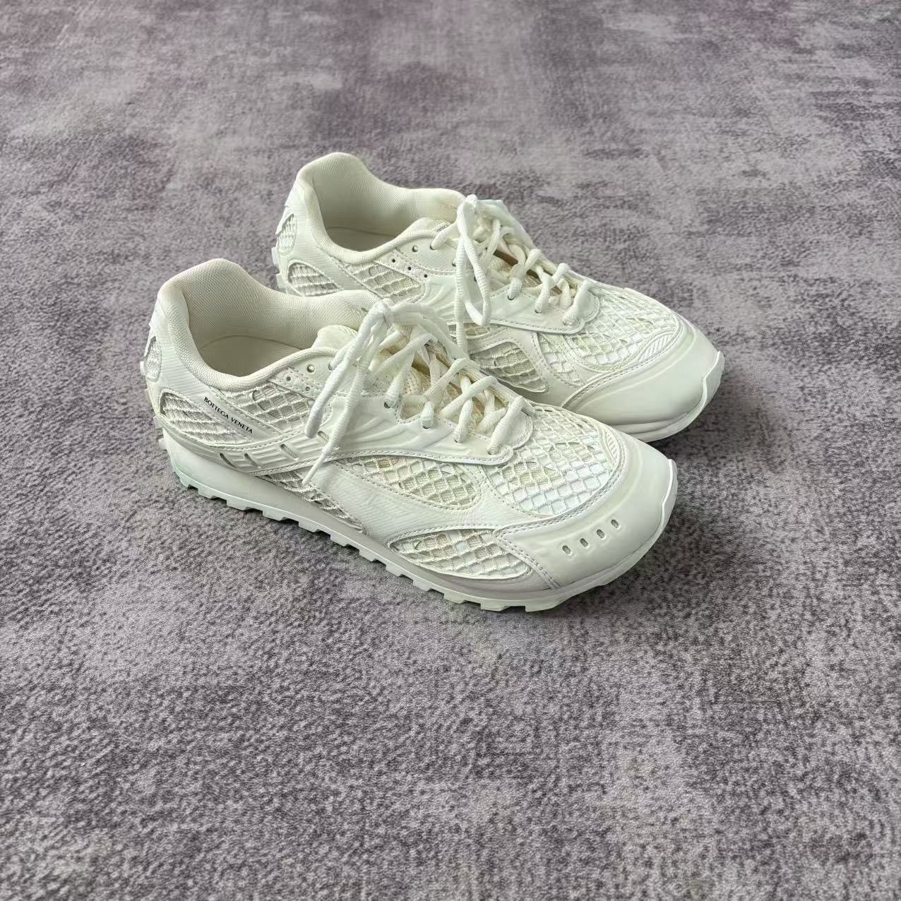 Bottega Veneta Bottega Veneta Orbit Sneaker White Size US 10 / EU 43 - 1 Thumbnail