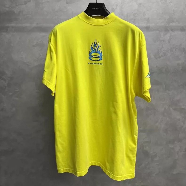 Balenciaga Balenciaga Yellow Logo Graphic Short Sleeve T-shirt-dmc Size US S / EU 44-46 / 1 - 1 Thumbnail