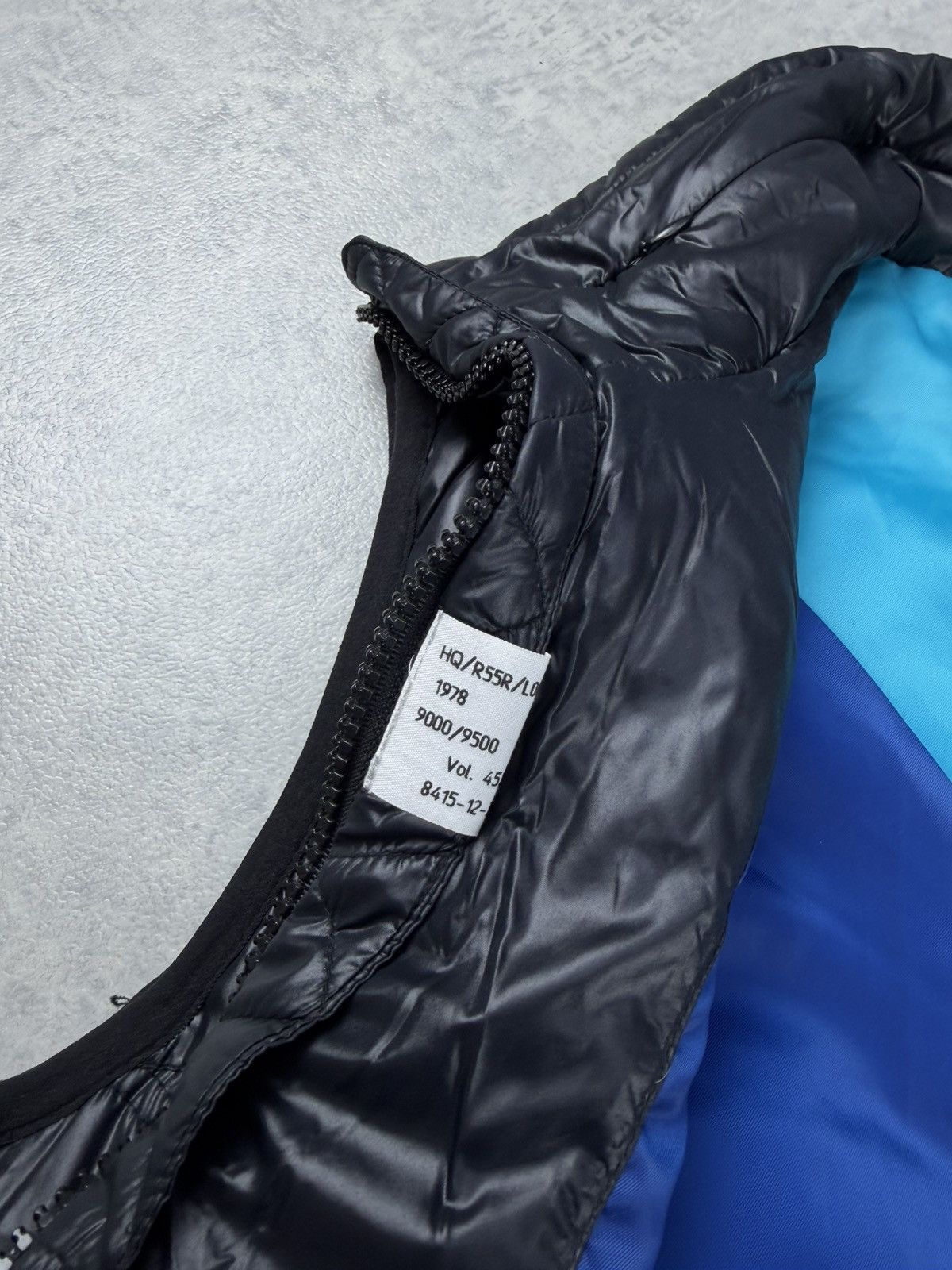 Diesel Vintage Diesel Puffer Vest Black Size L Size US L / EU 52-54 / 3 - 8 Thumbnail
