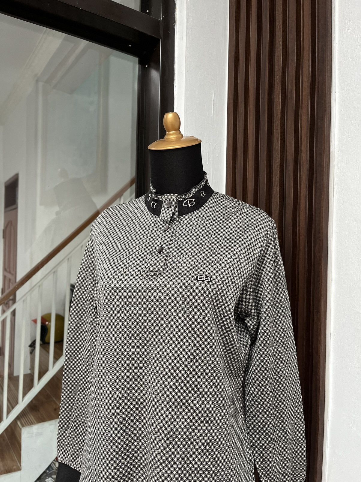 Balenciaga Vintage Balenciaga Polo Shirt Big Script Mandarin Collar Size M / US 6-8 / IT 42-44 - 11 Thumbnail