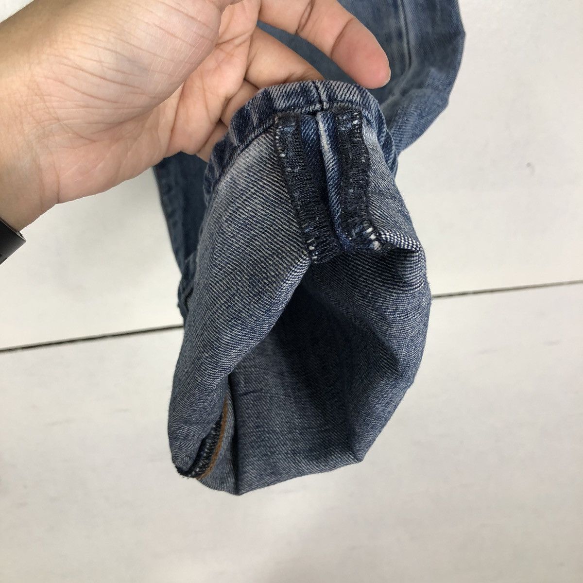 Levi's 🔥VINTAGE LEVI’S STRAIGHT CUT DISTRESSED DENIM JEANS Size US 30 / EU 46 - 12 Thumbnail