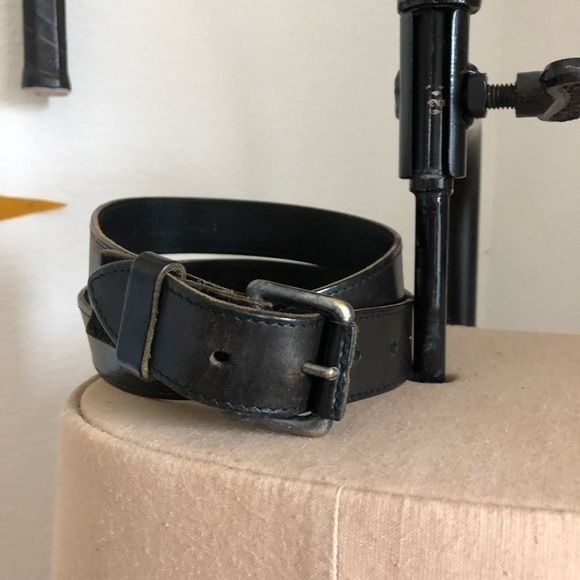 Saks Fifth Avenue Saks 5th Ave Leather Belt Men's Size ONE SIZE - 1 Thumbnail