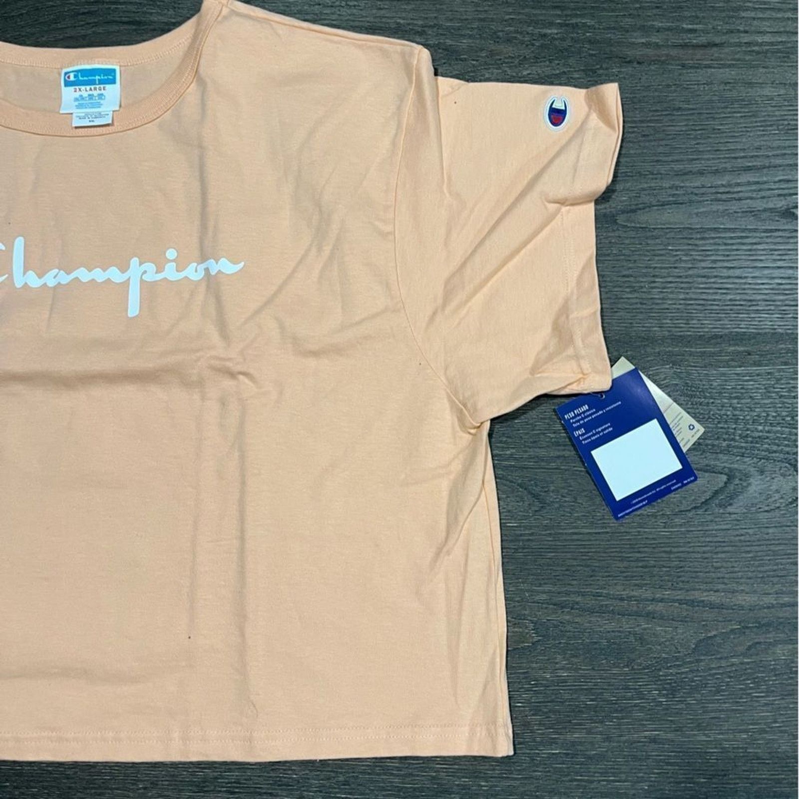 Champion NWT Champion Peach Graphic Crop Top - Size 2X Size XL / US 12-14 / IT 48-50 - 4 Thumbnail