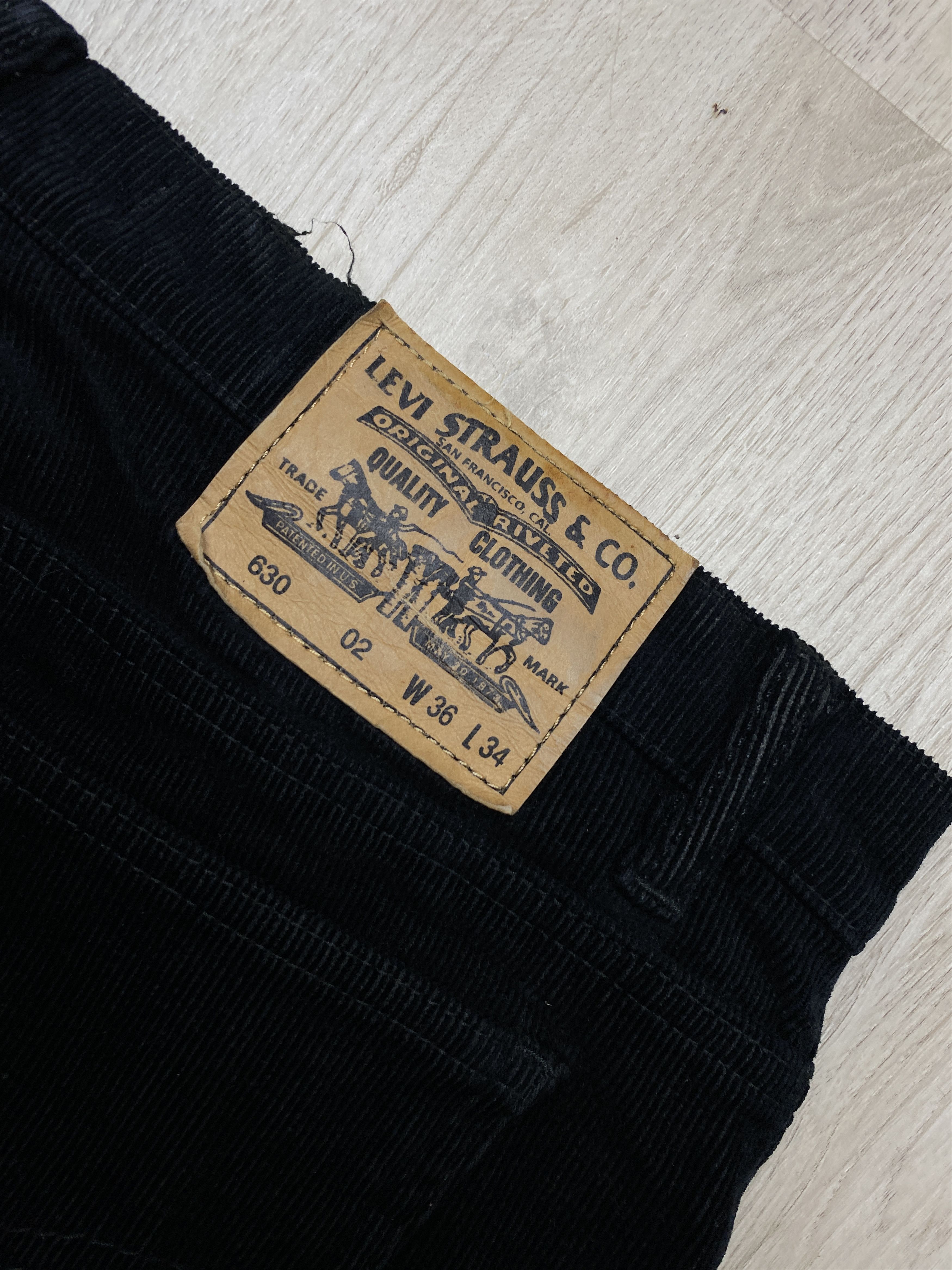 Levi's Levis 630 90s Vintage Mens Corduroy Denim Pants Jeans Size US 36 / EU 52 - 2 Thumbnail
