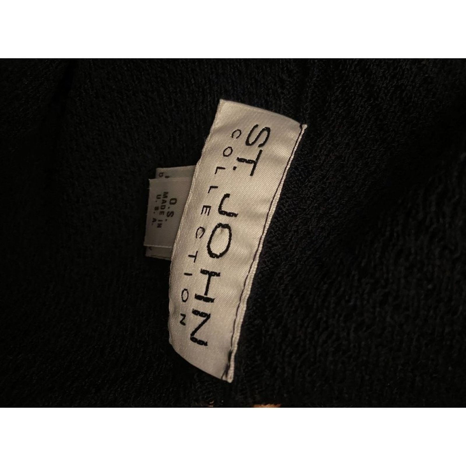 St. John St. John Collection Beautiful Black Sweater Cape Sweater Size ONE SIZE - 2 Thumbnail