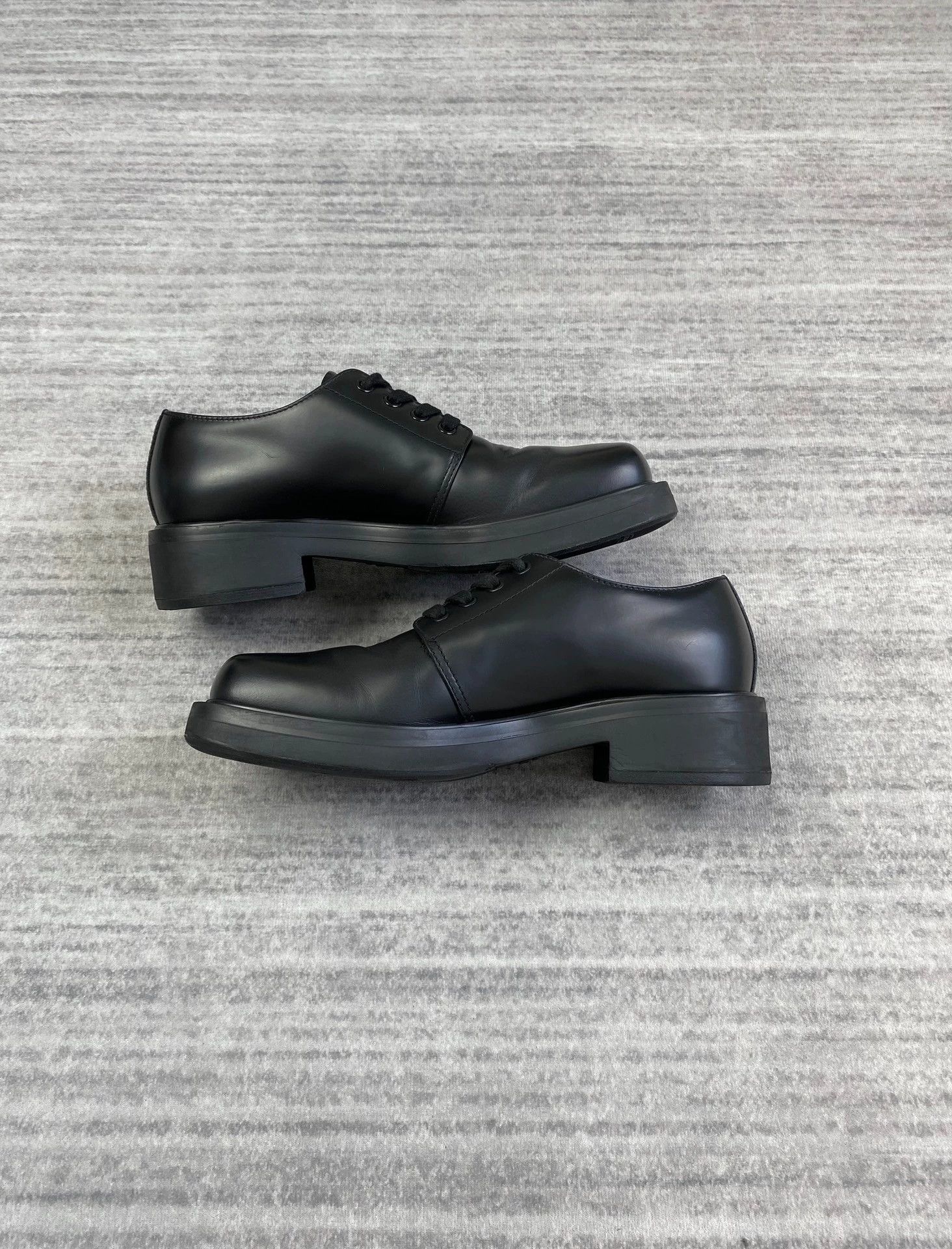 Prada Prada Square Toe Black Derby Shoes (39 UK5) Size US 6 / EU 39 - 4 Thumbnail