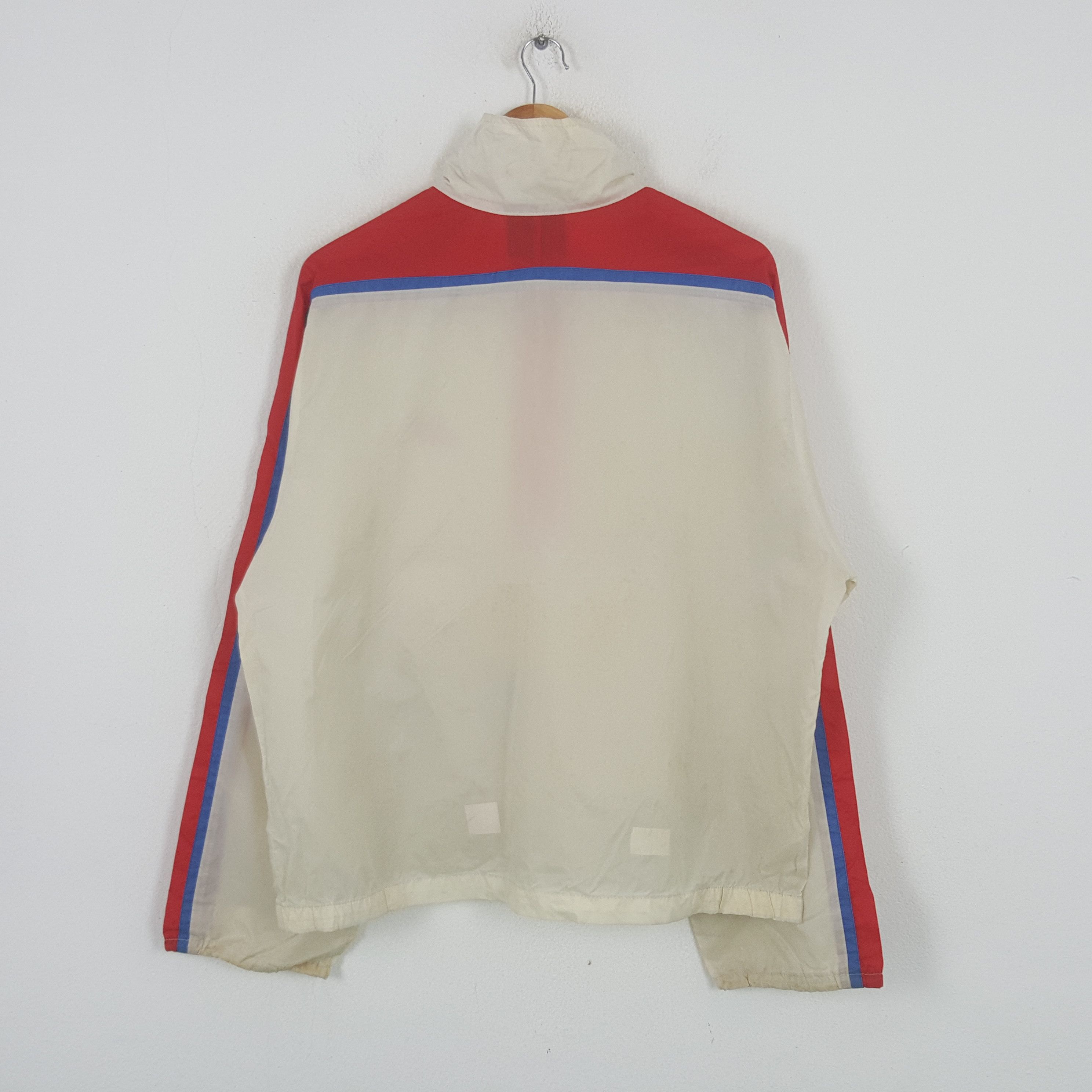 Nike Vintage NIKE Half Zipper Outdoor Windbreaker Jacket RR8 Size US L / EU 52-54 / 3 - 3 Thumbnail