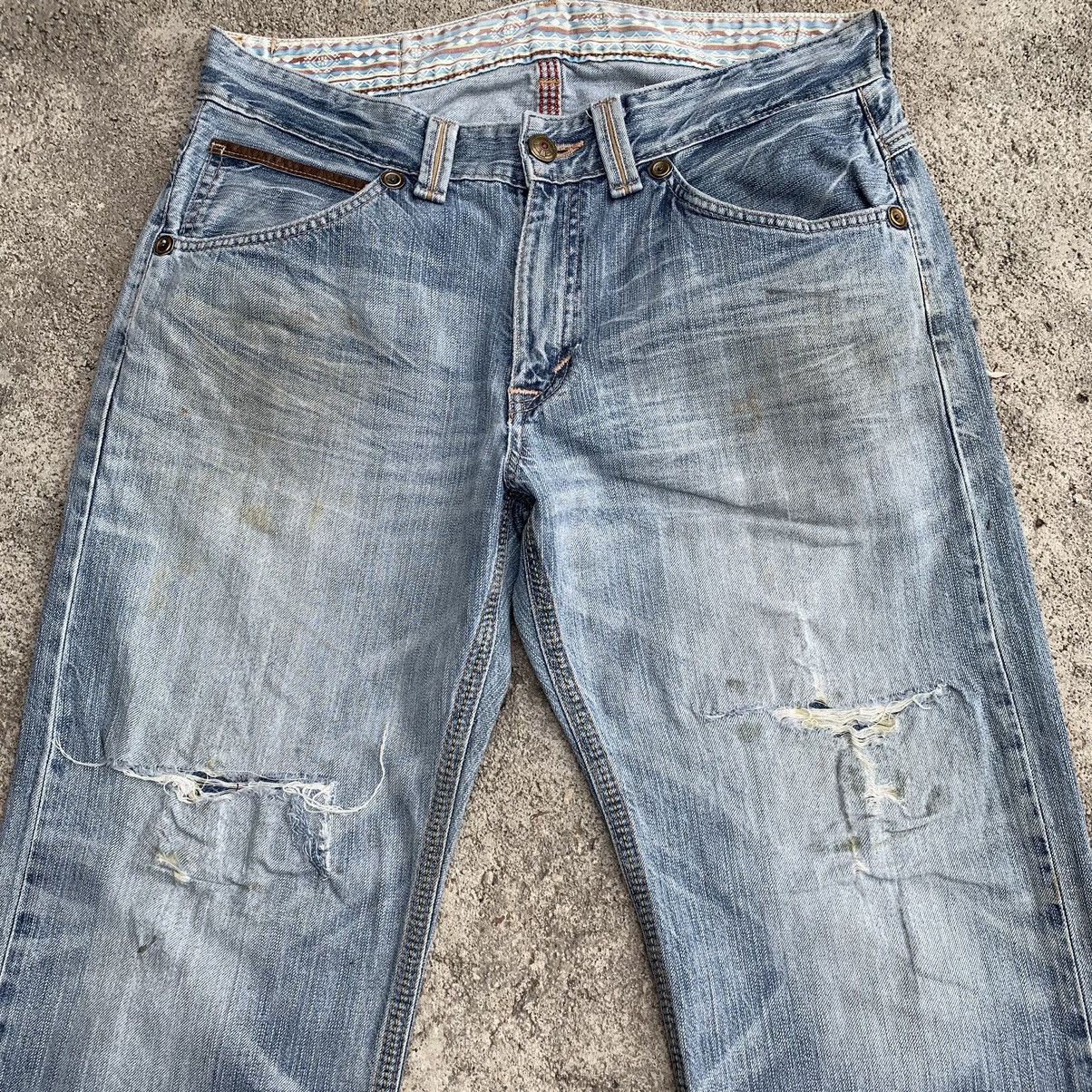 Japanese Brand Vintage Japan Edwin Navajo Distressed Two Tone Denim W35 Size US 35 - 3 Thumbnail