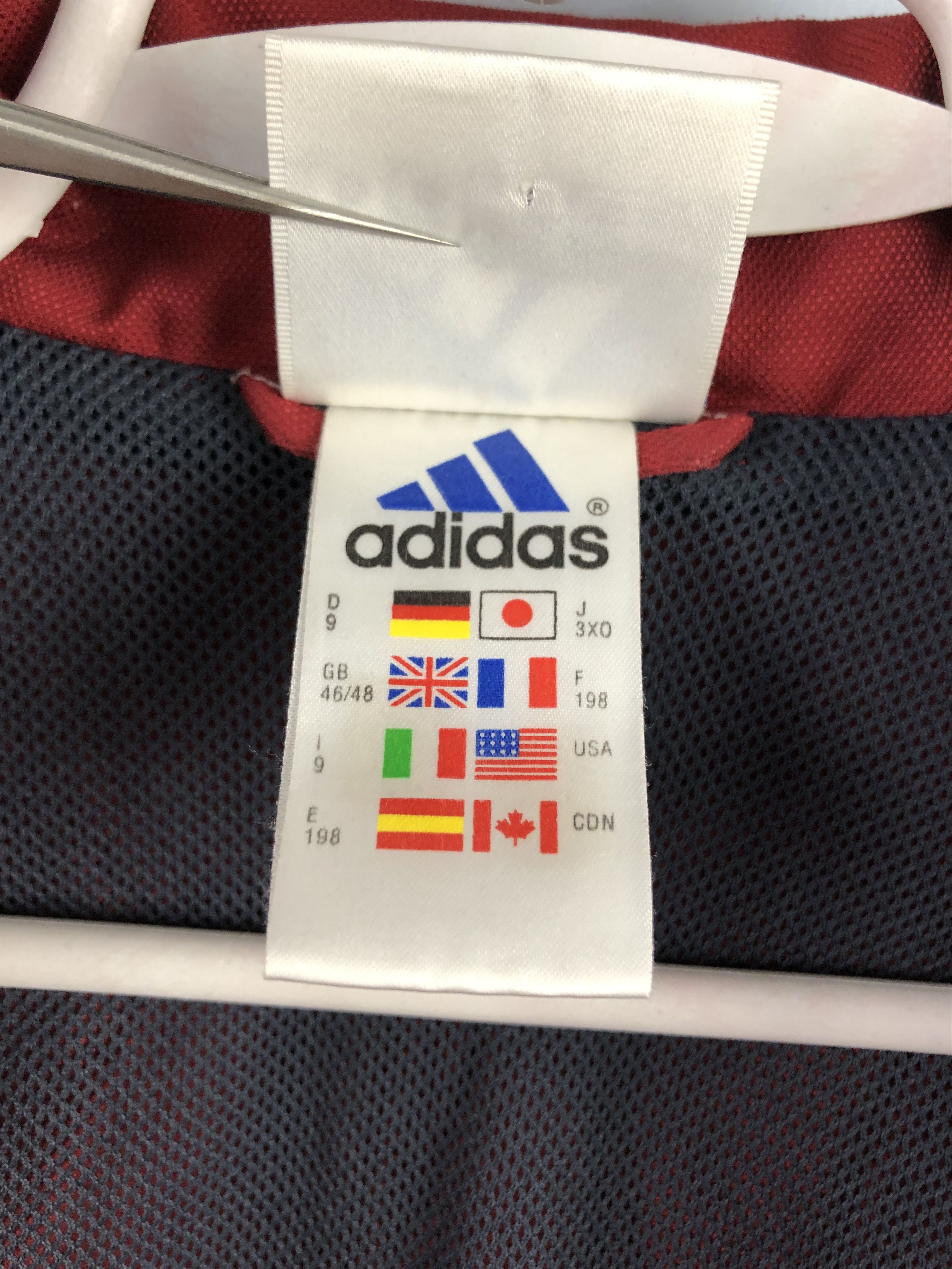 Adidas Vintage Adidas Bayern Munich Football Jacket Track Soccer Size US XXL / EU 58 / 5 - 13 Thumbnail